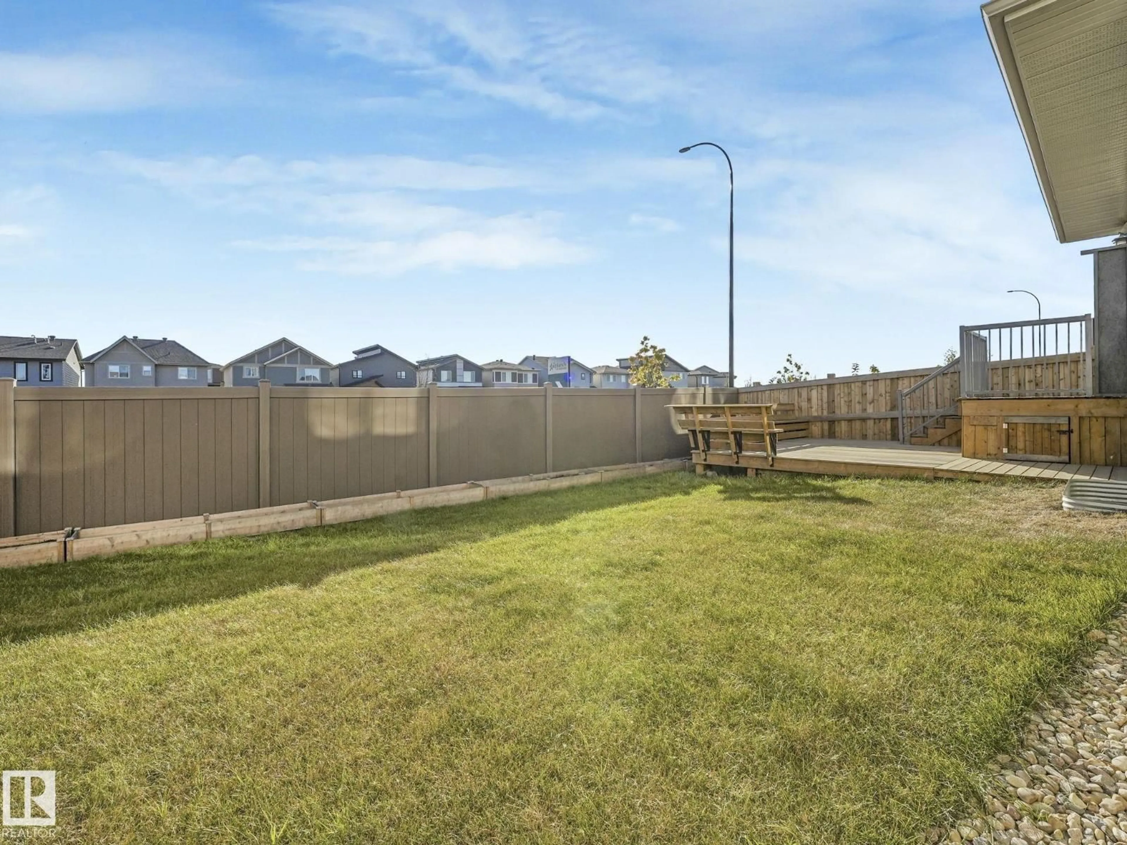 Unknown for NW - 2627 200 ST, Edmonton Alberta T6M1K3
