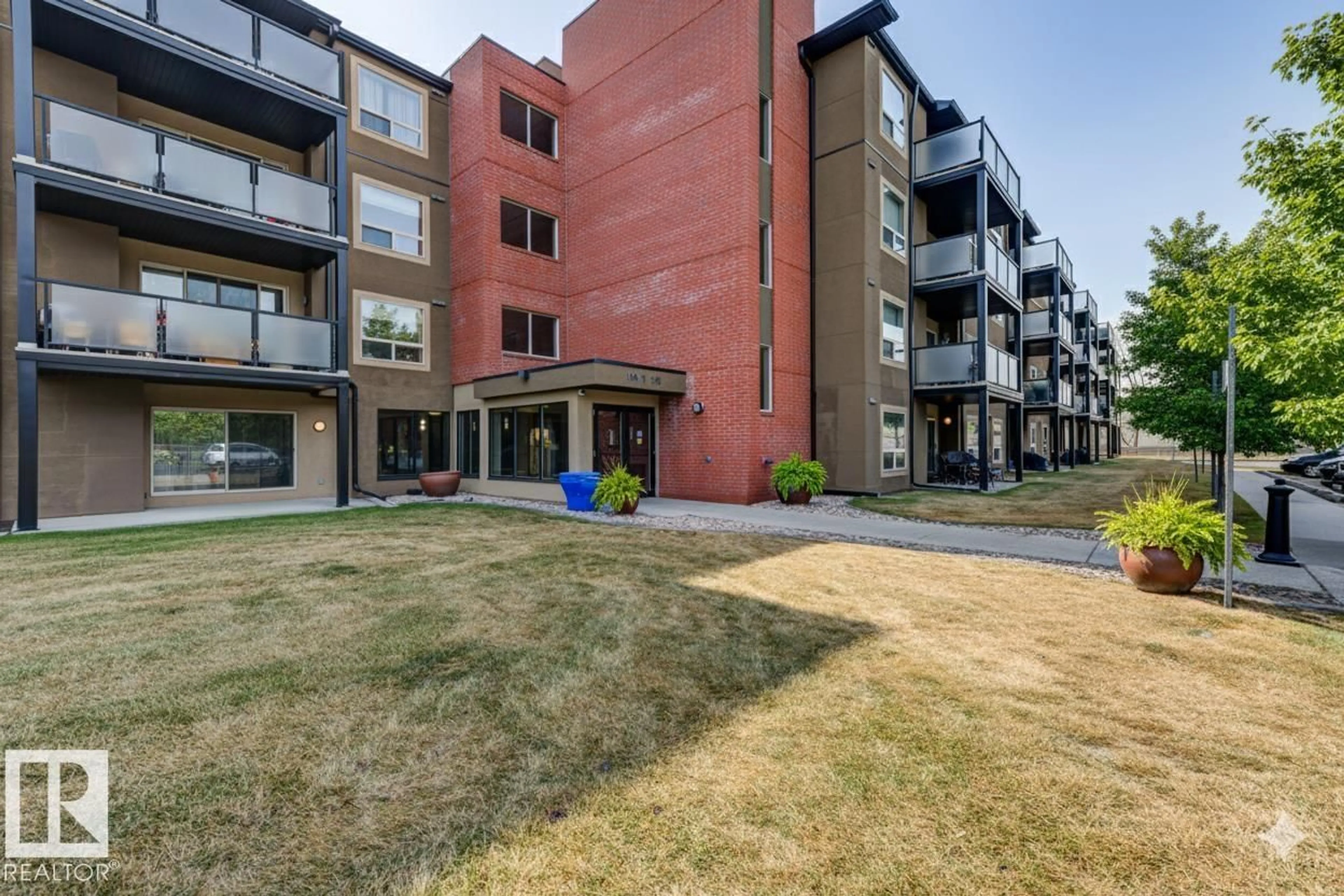 Patio, unknown for #316 - 13907 136 ST, Edmonton Alberta T6V1Y5