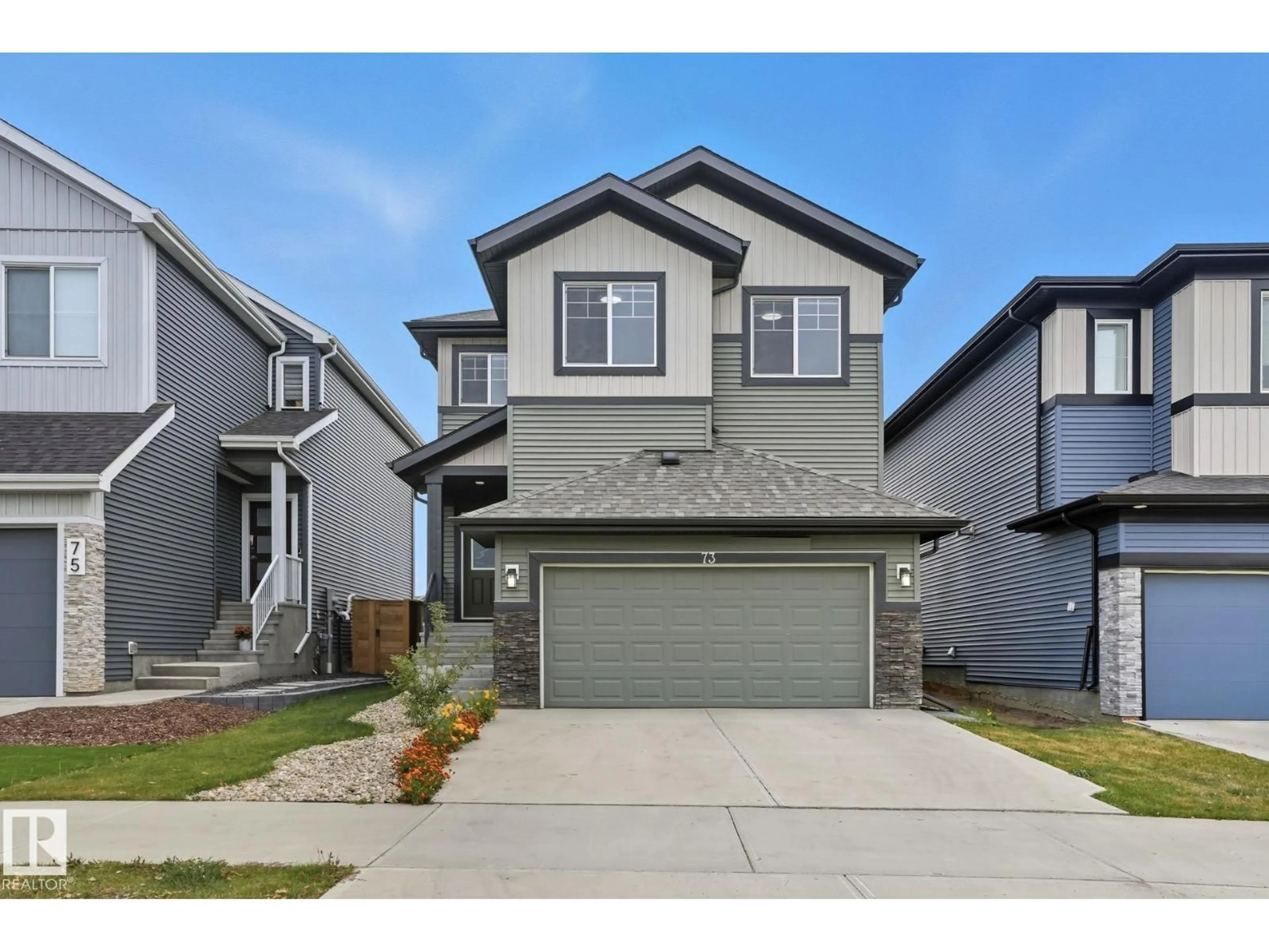 Home with vinyl exterior material, street for 73 REDSPUR DRIVE, St. Albert Alberta T8N7Y8