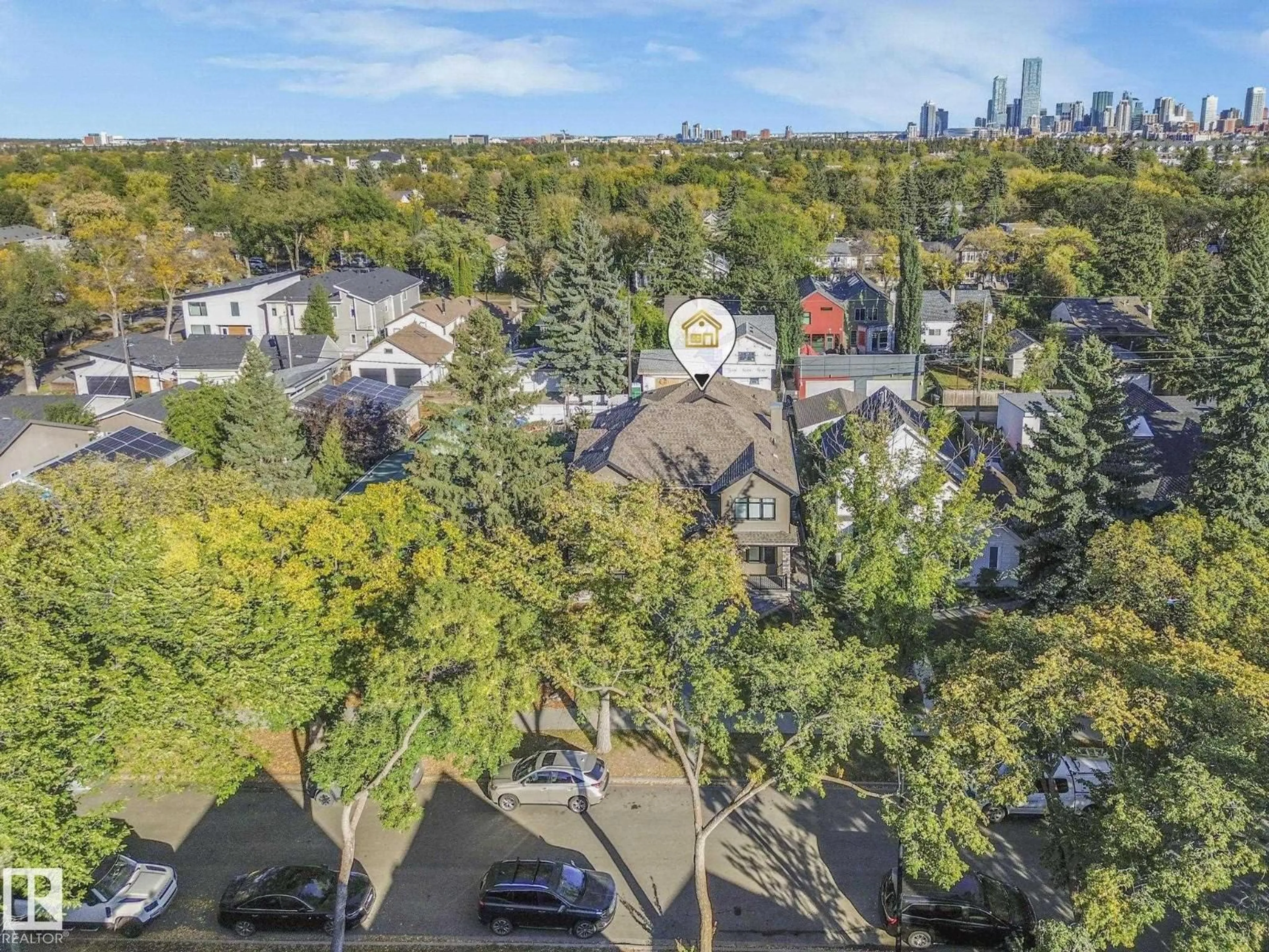 A pic from outside/outdoor area/front of a property/back of a property/a pic from drone, city buildings view from balcony for NW - 10821 128 ST, Edmonton Alberta T5M0W3