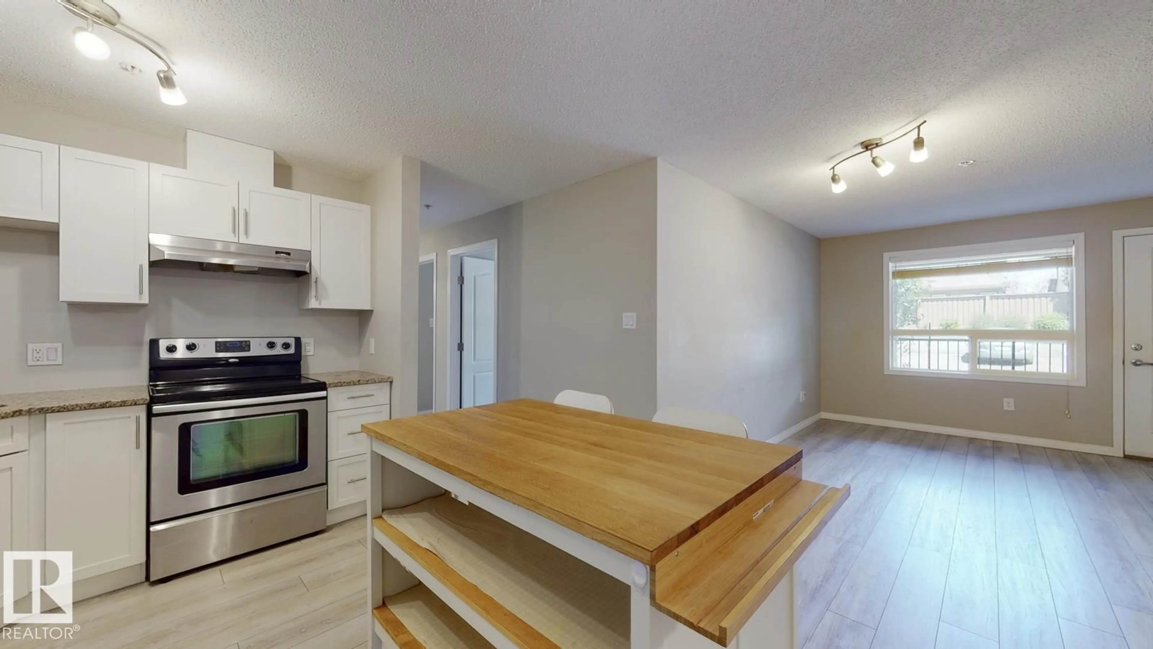 Unknown for 2107 SIMSPON DR, Edmonton Alberta T6R0N3