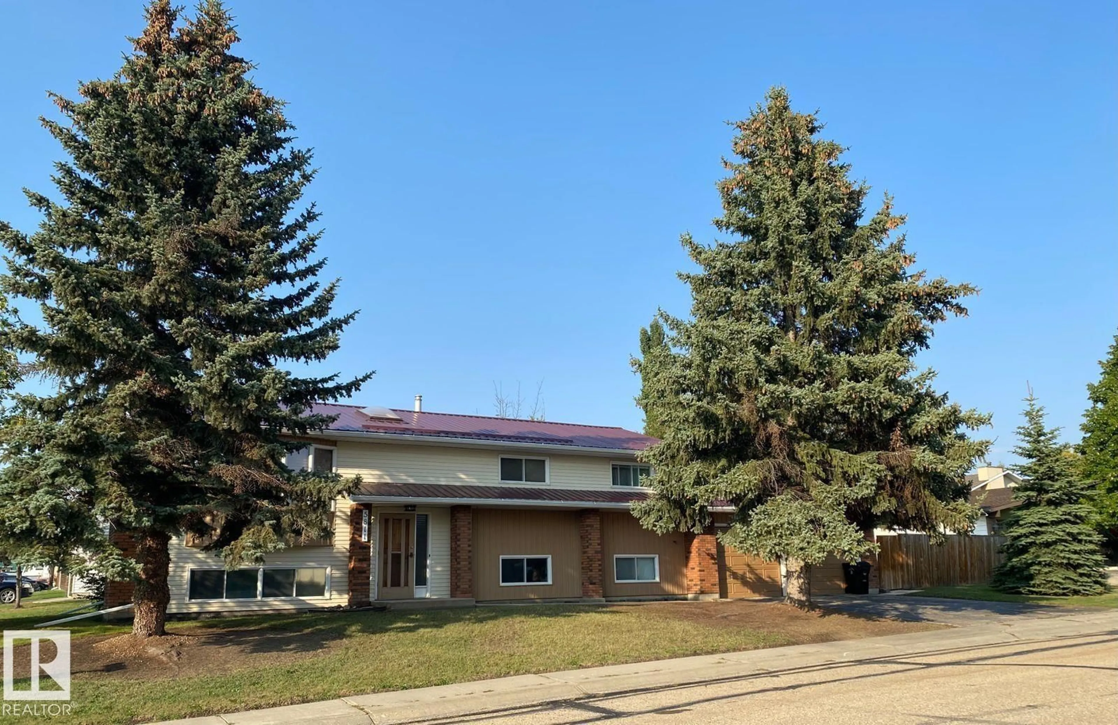 Unknown for 5811 56 ST, Barrhead Alberta T7N1C8