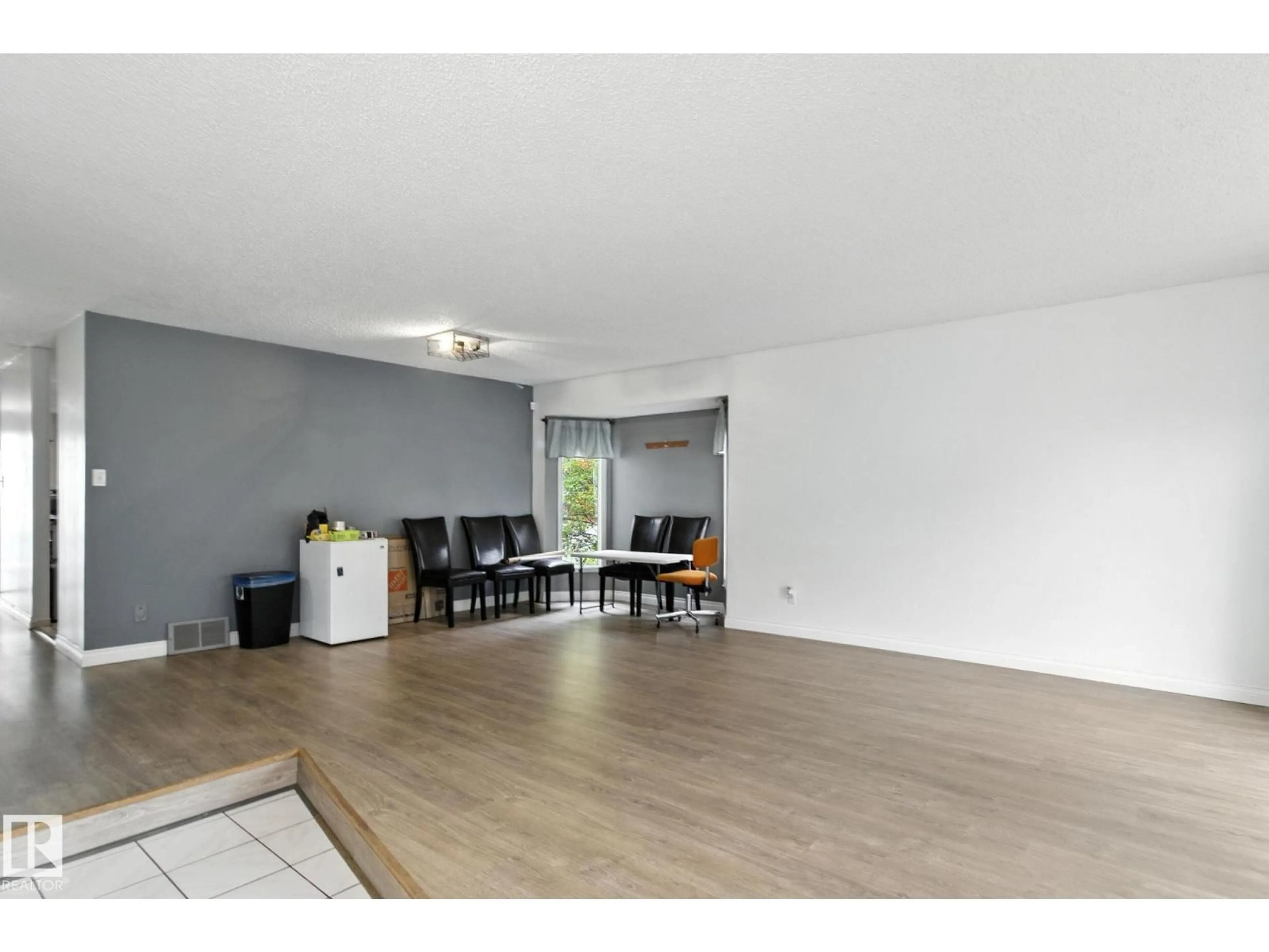 A pic of a room for 18008 61 AV, Edmonton Alberta T6M1T2
