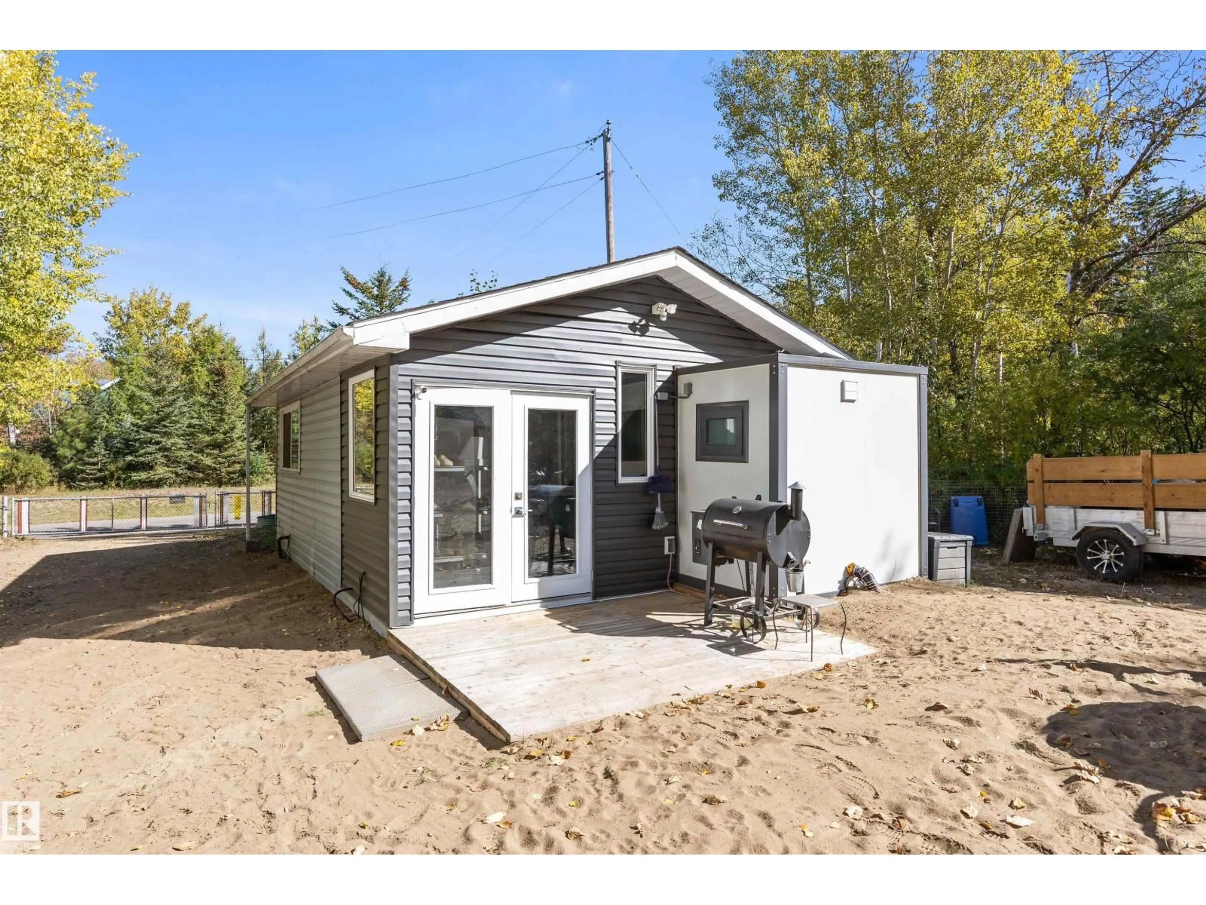 Shed for #115 - 55230 RGE ROAD 10, Rural Sturgeon County Alberta T8R0K4