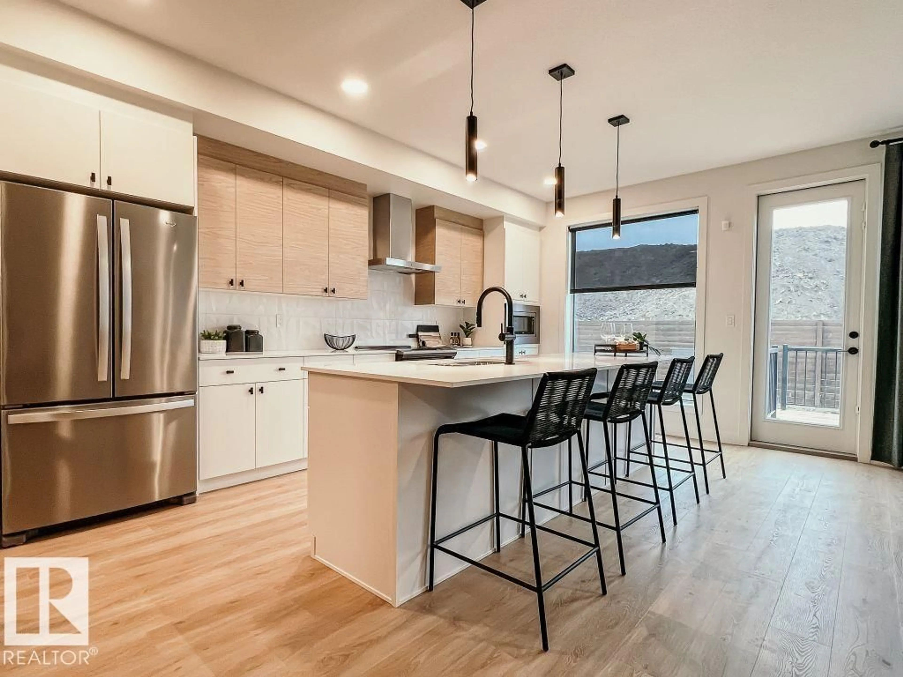 Open concept kitchen, unknown for 6909 51 AV, Beaumont Alberta T4X3E4