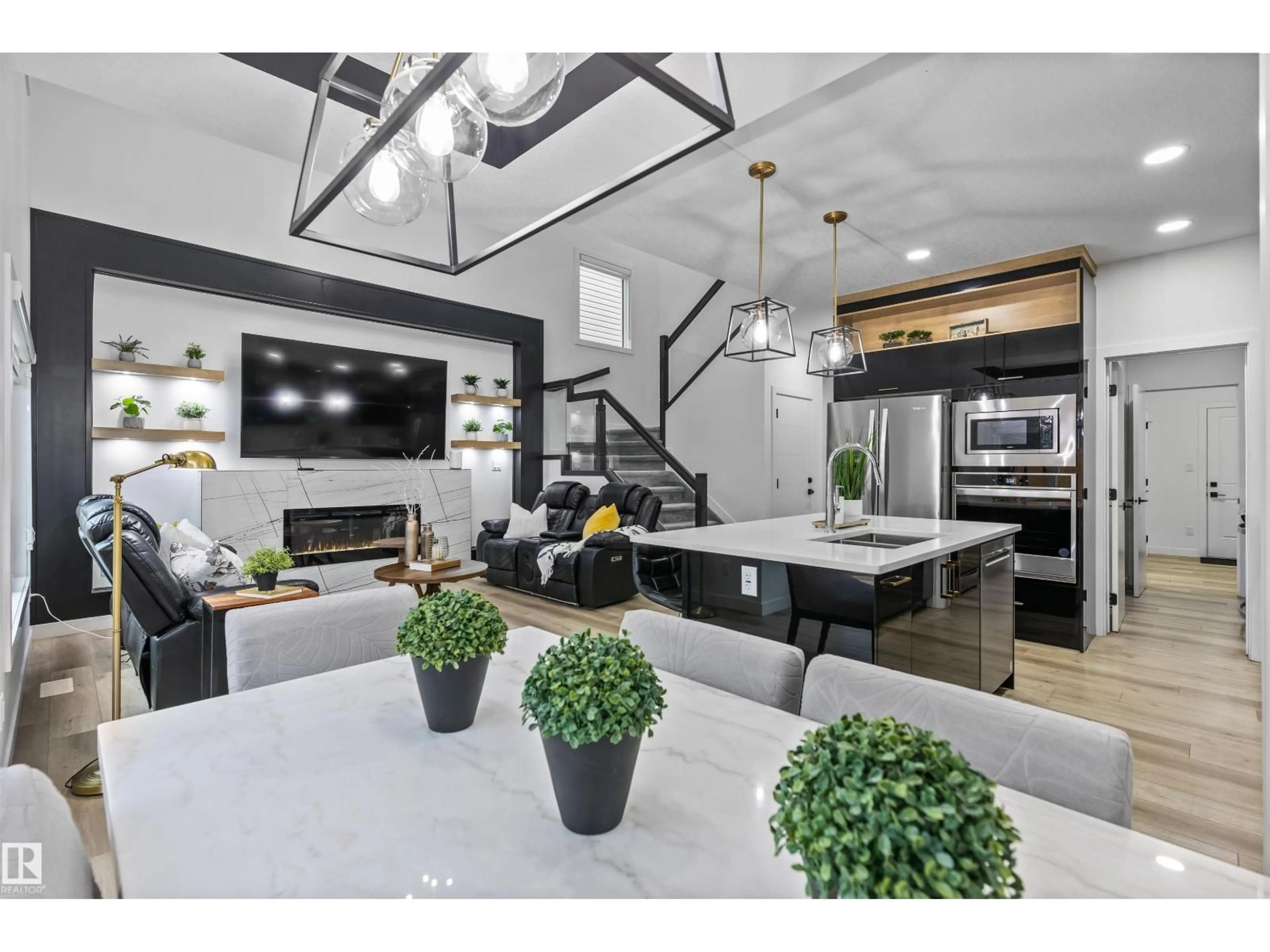 Open concept kitchen, unknown for 5320 KIMBALL PL, Edmonton Alberta T6W5E6