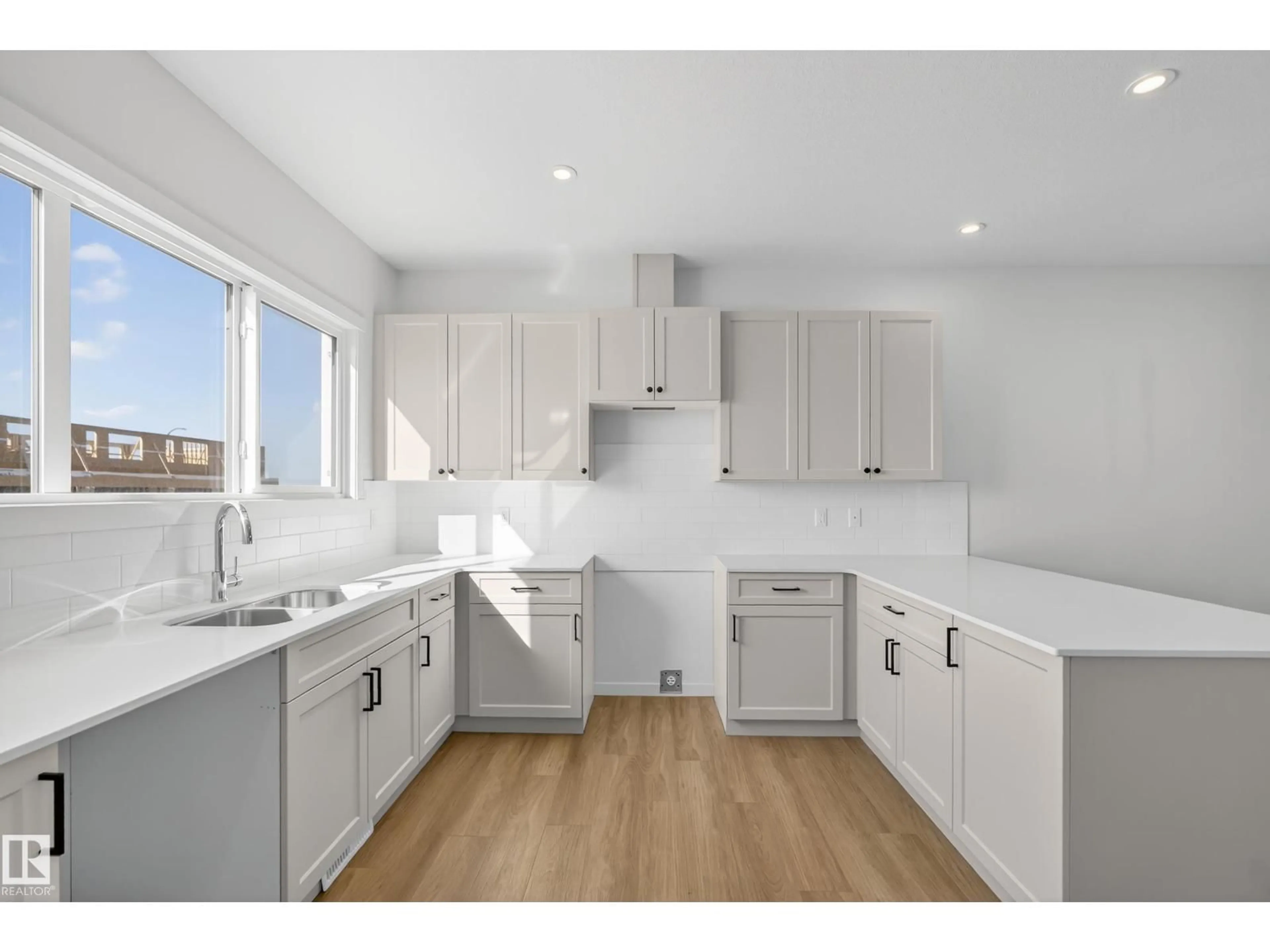 Open concept kitchen, unknown for 13 NERINE CR, St. Albert Alberta T8N8C6