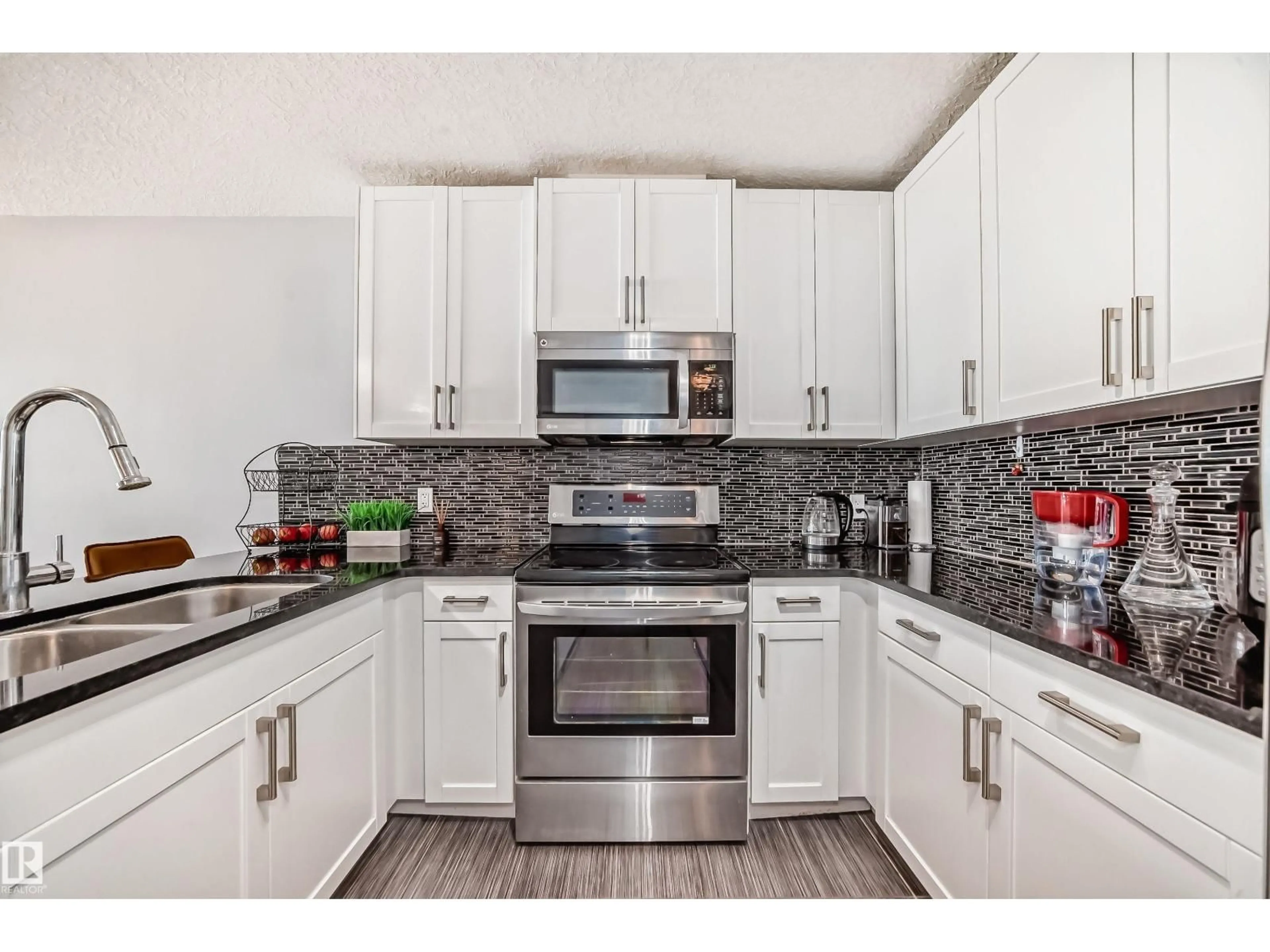 Standard kitchen, unknown for 5151 - 928 WINDERMERE BOULEVARD, Edmonton Alberta T6W2K4