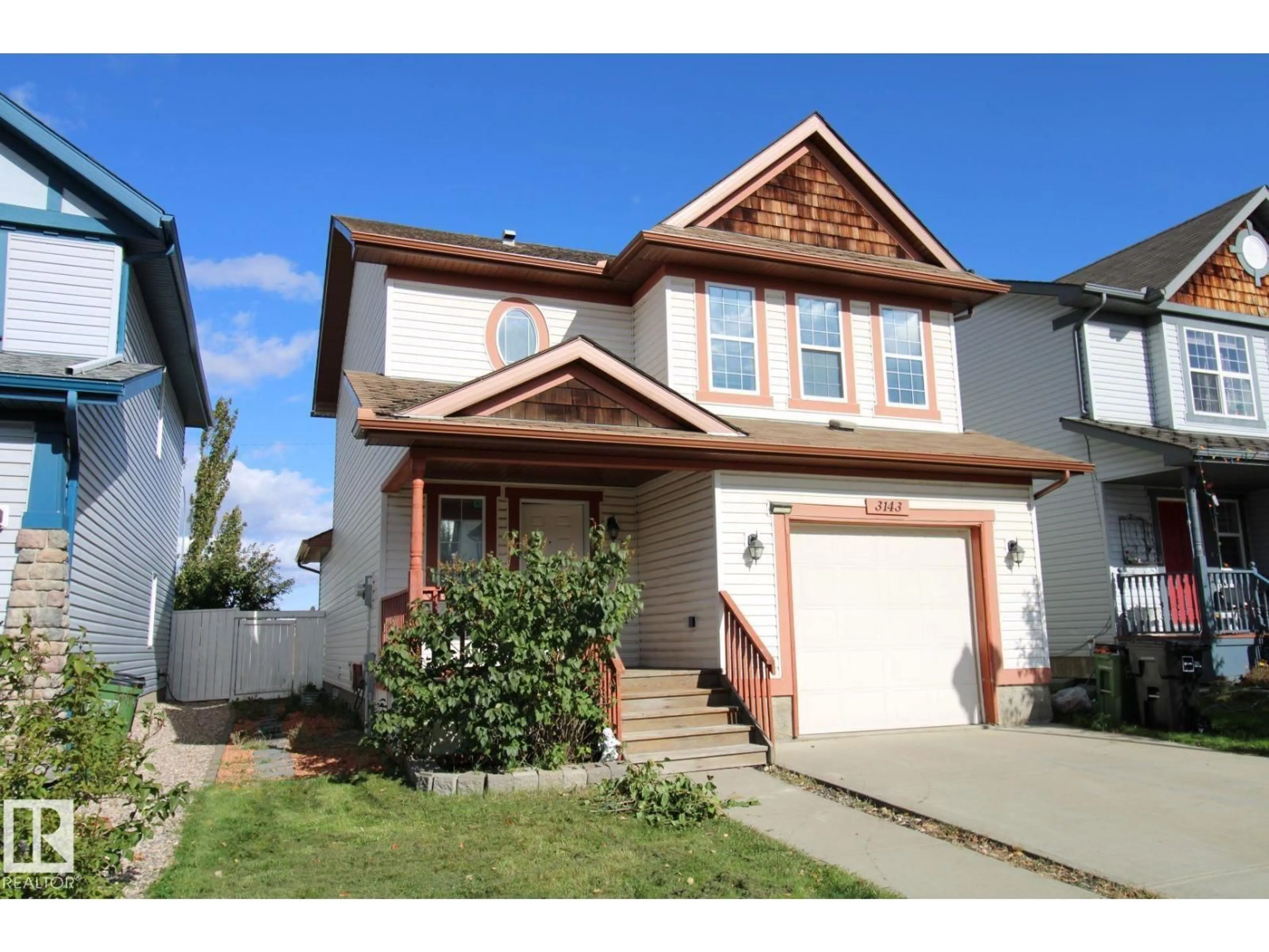 Home with vinyl exterior material, street for 3143 TRELLE LO, Edmonton Alberta T6R0A5