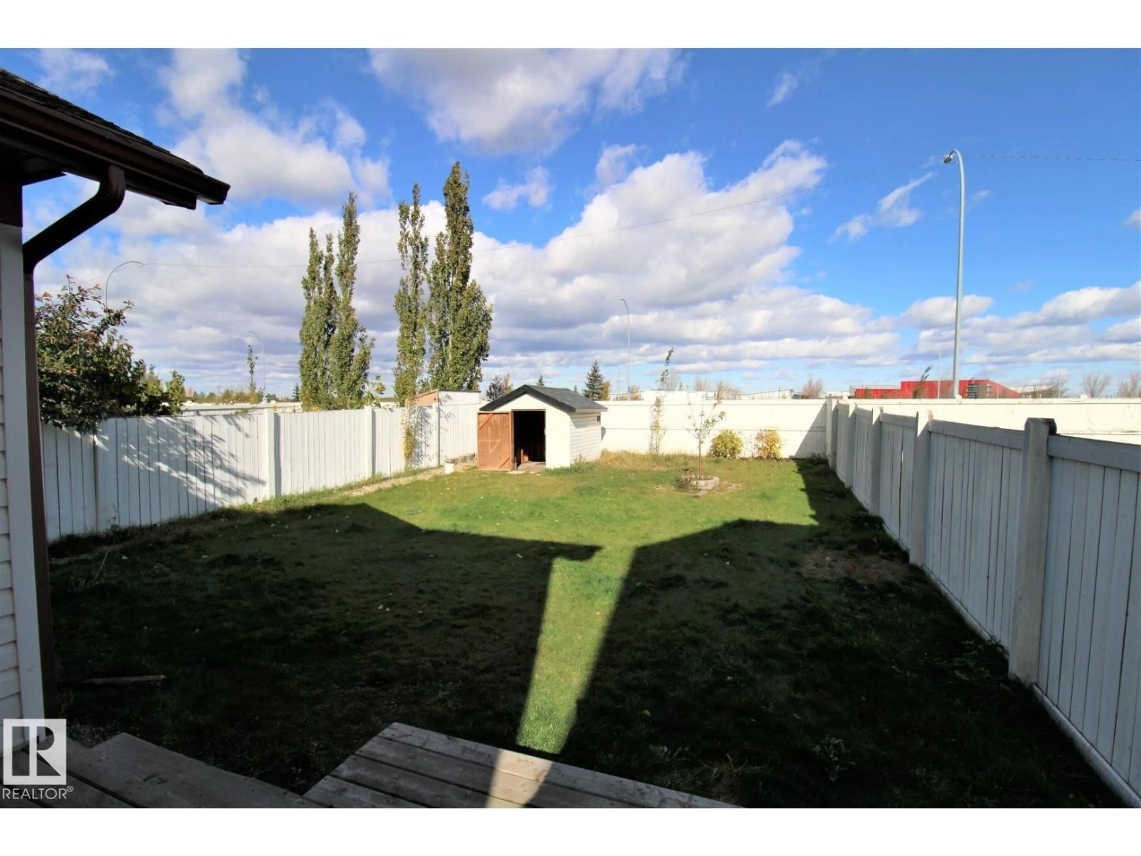 Unknown for 3143 TRELLE LO, Edmonton Alberta T6R0A5