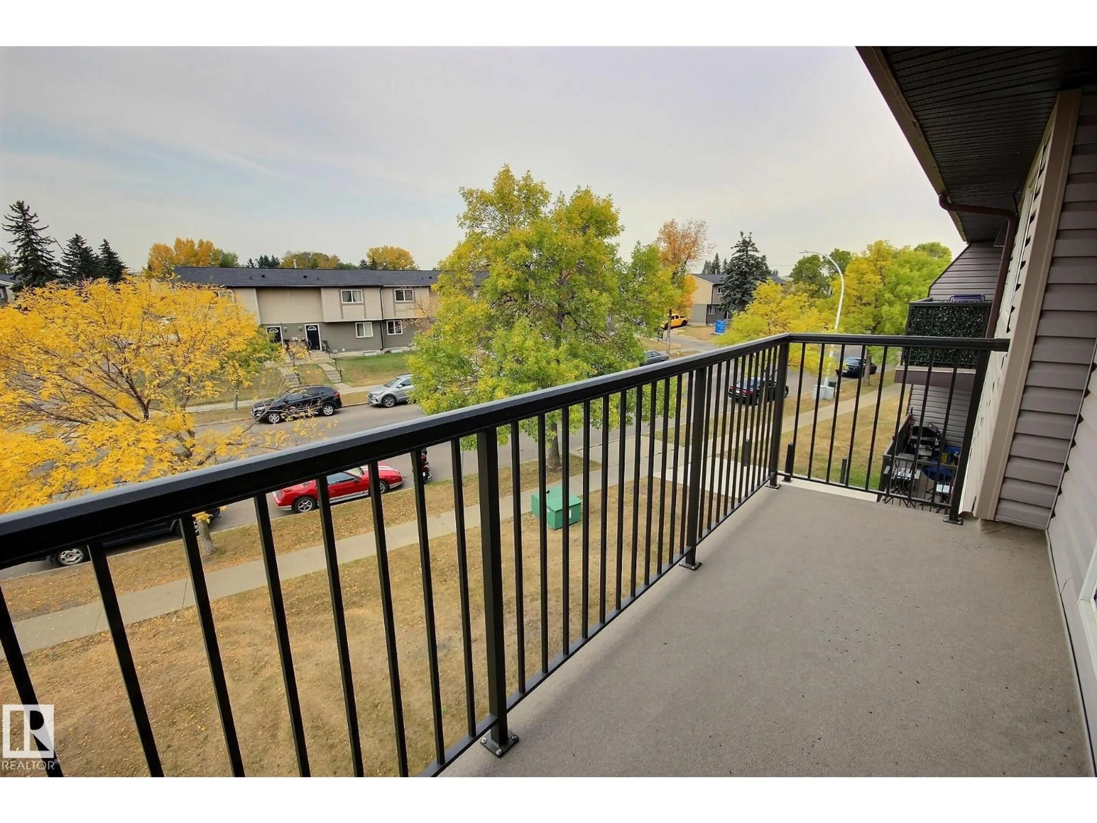 Patio, water/lake/river/ocean view for #324 - 15105 121 ST, Edmonton Alberta T5X2G3