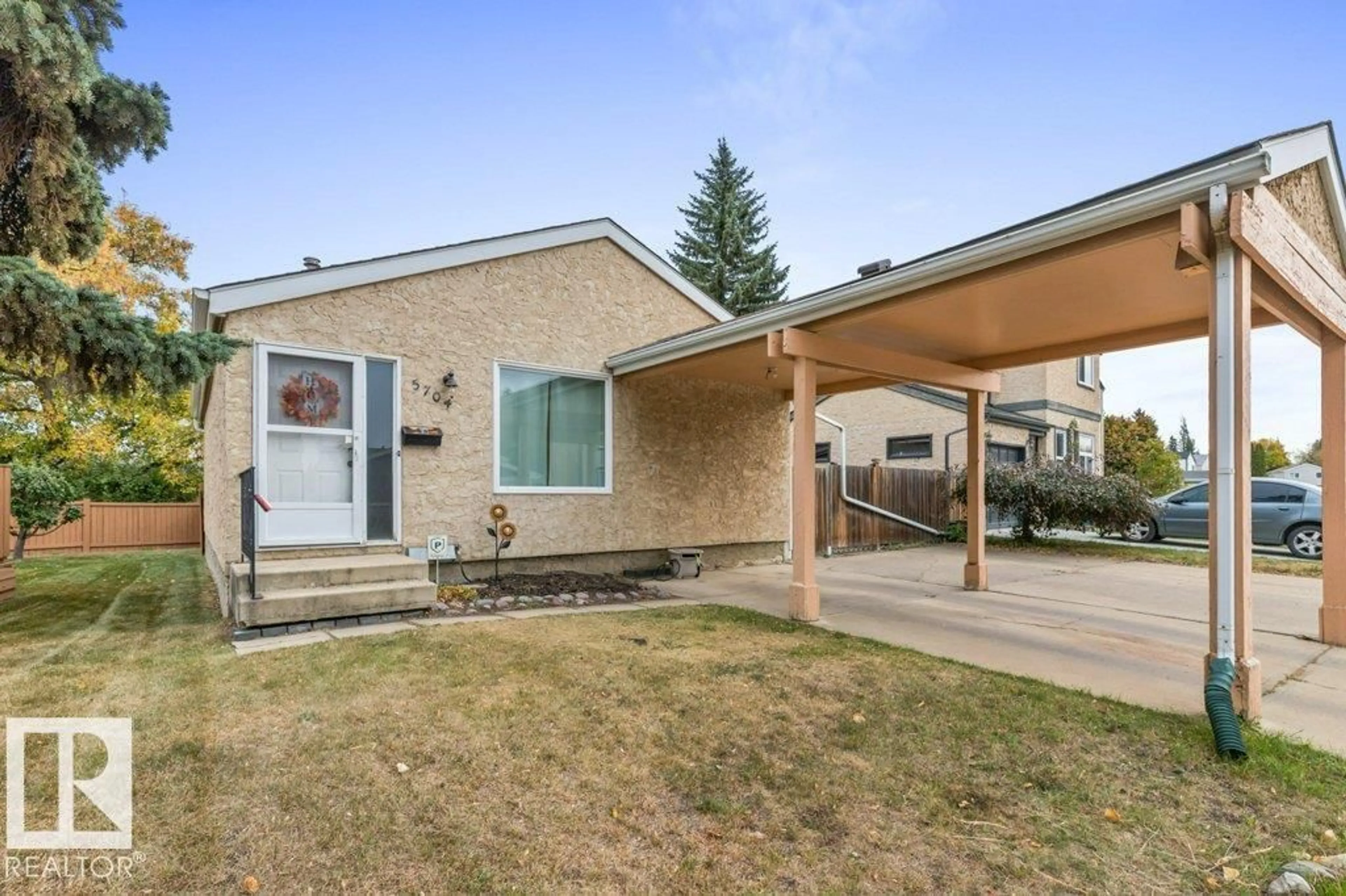 Unknown for 5704 93A AV, Edmonton Alberta T6B2K7