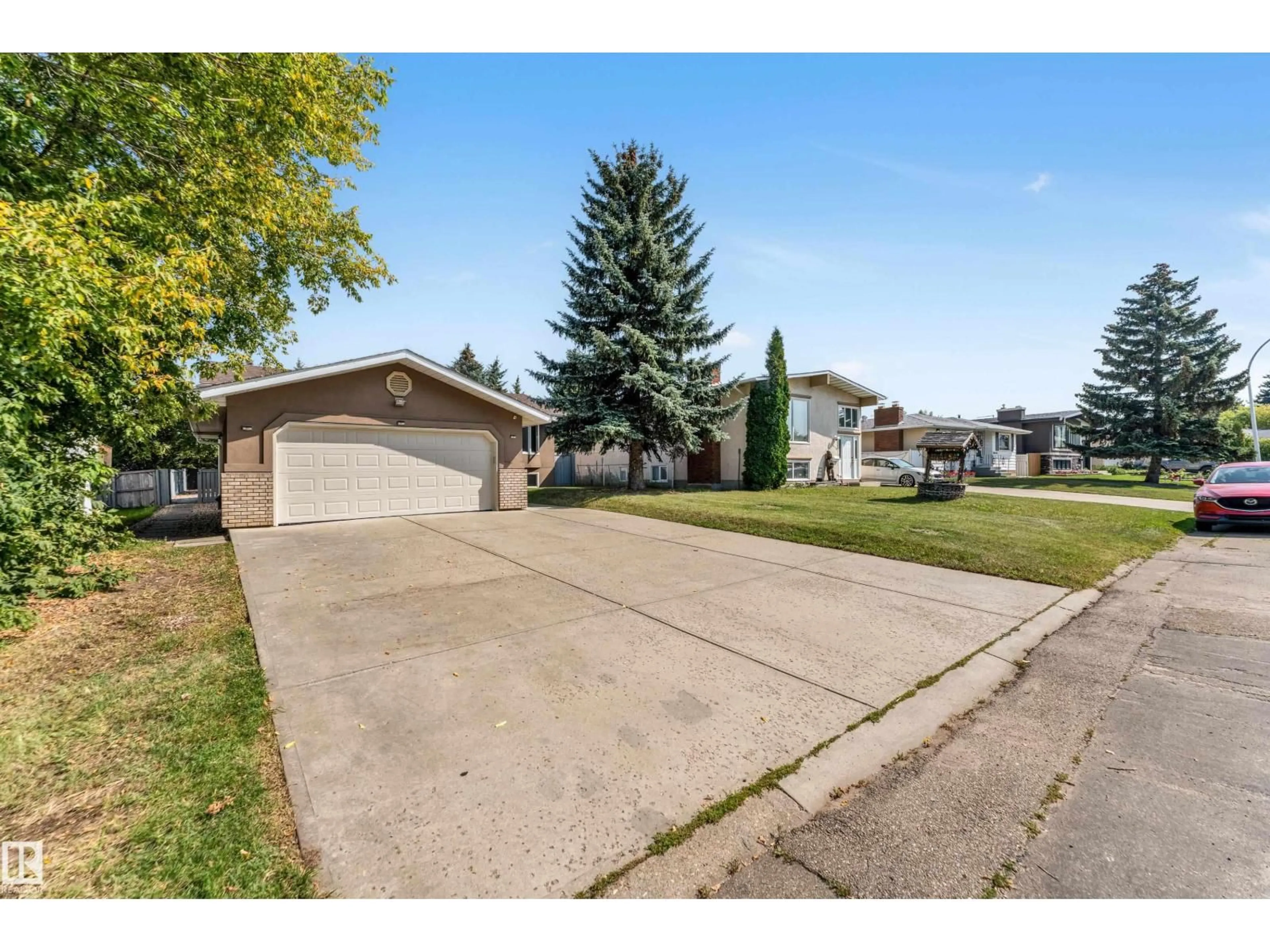 Unknown for 3923 67 ST, Edmonton Alberta T6K2N7