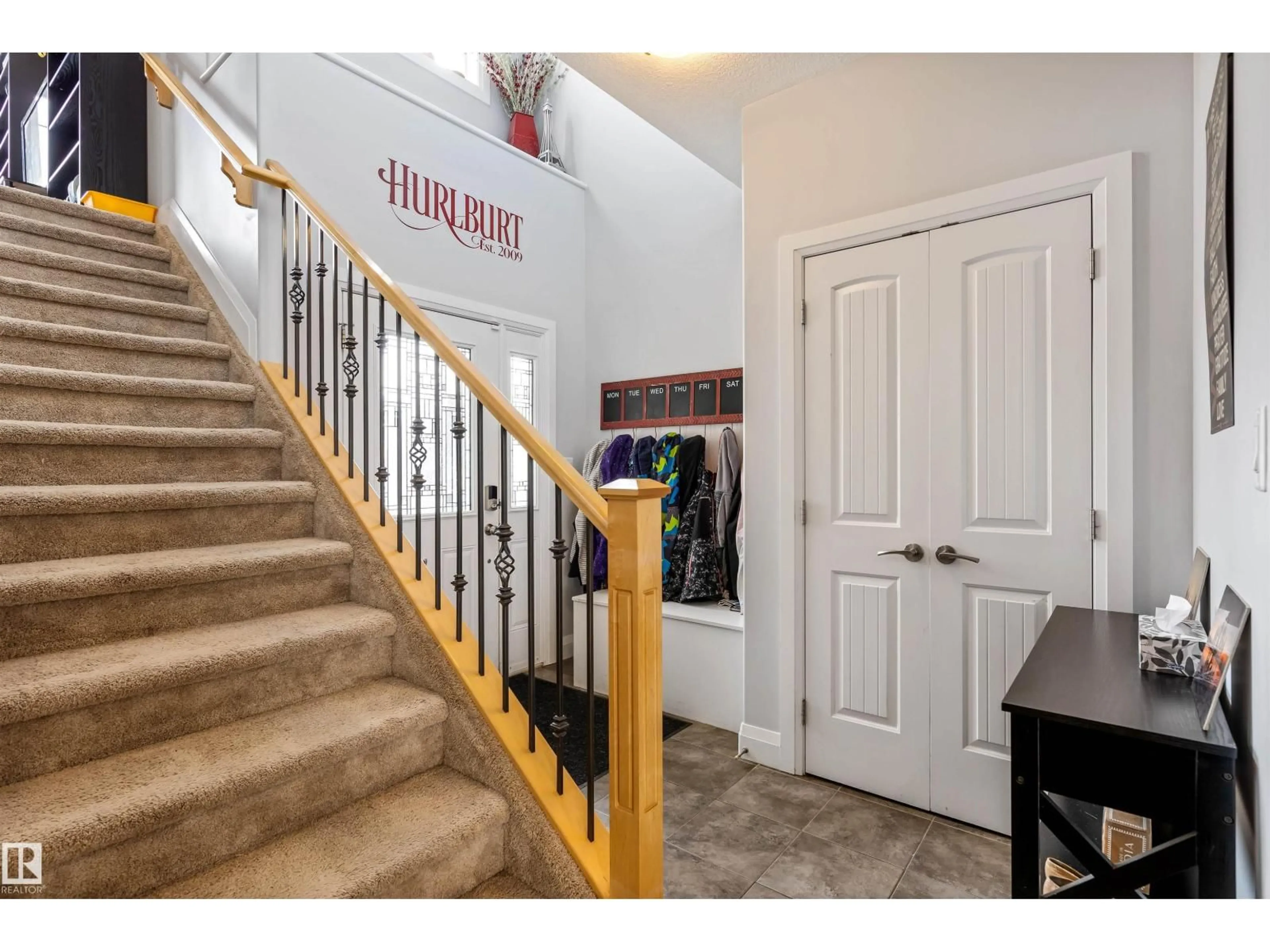 Indoor entryway for 8910 97 AV, Morinville Alberta T8R2N7
