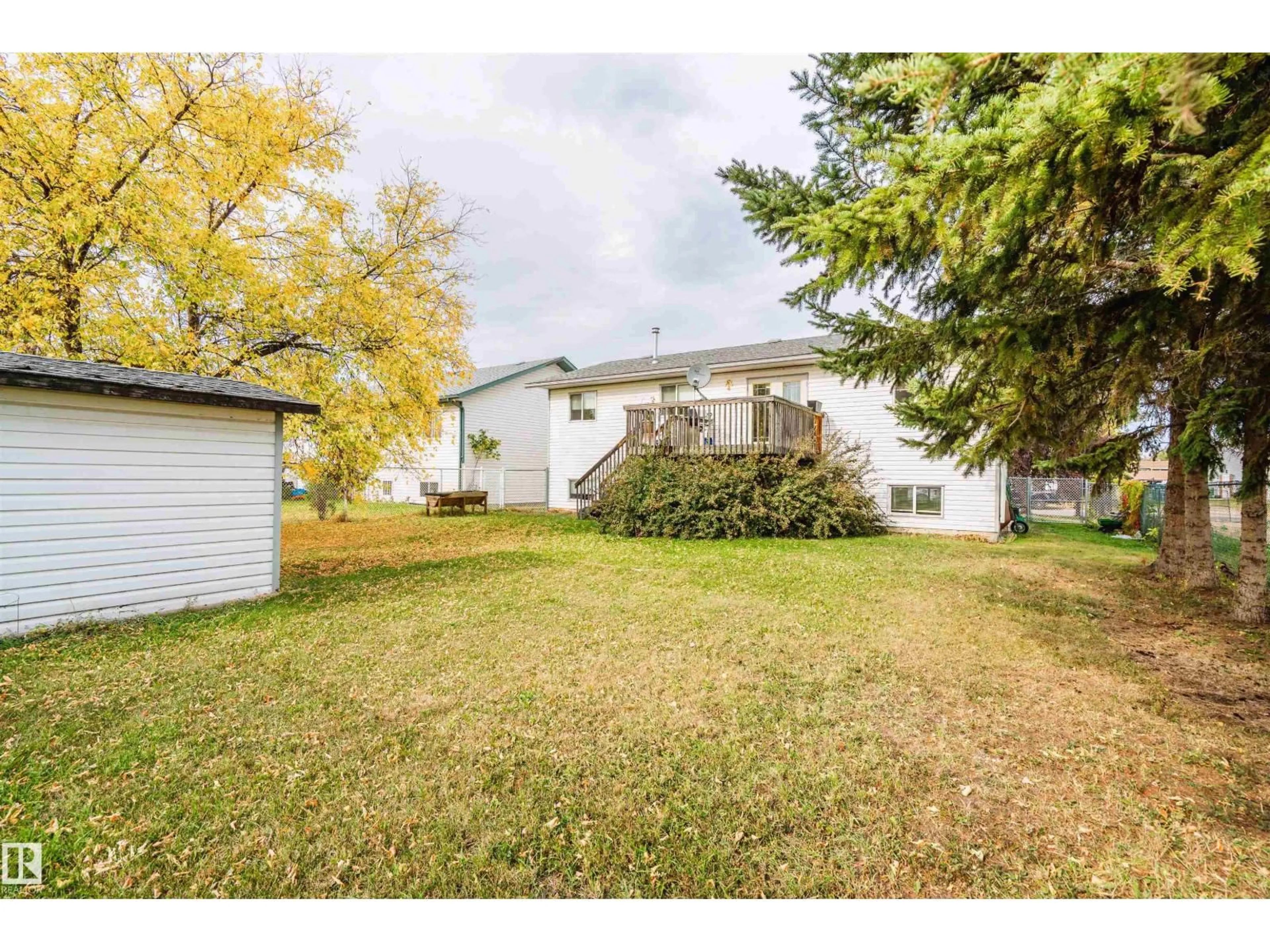 A pic from outside/outdoor area/front of a property/back of a property/a pic from drone, street for 4504 46 AV, Bonnyville Town Alberta T9N1M1
