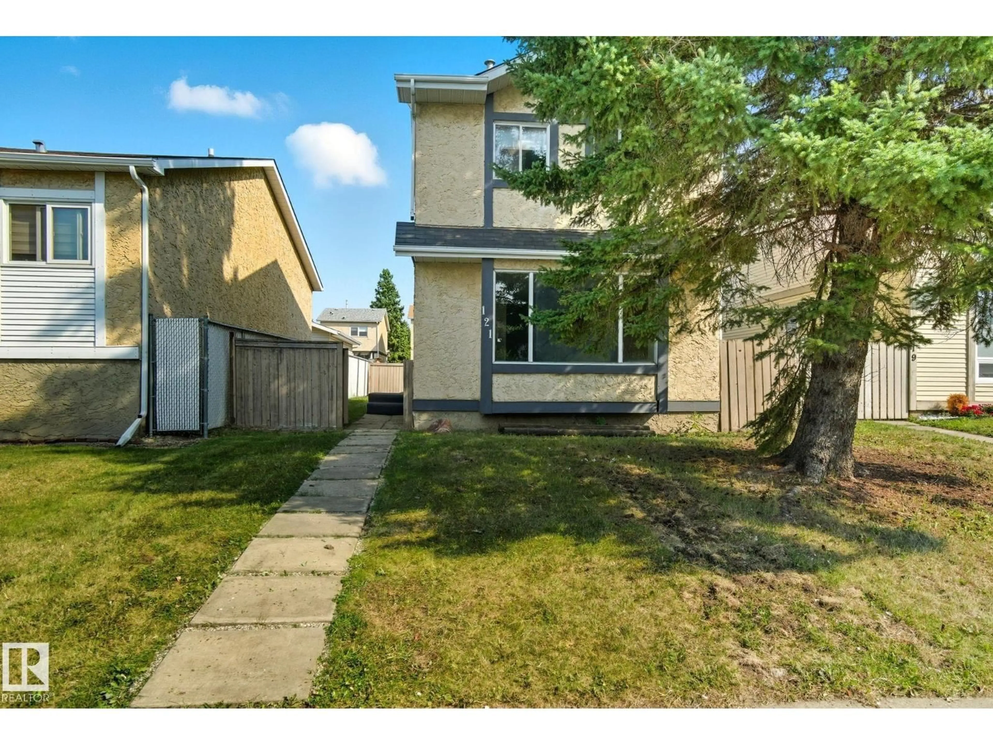 Unknown for 121 KIRKWOOD WY, Edmonton Alberta T6L5J7