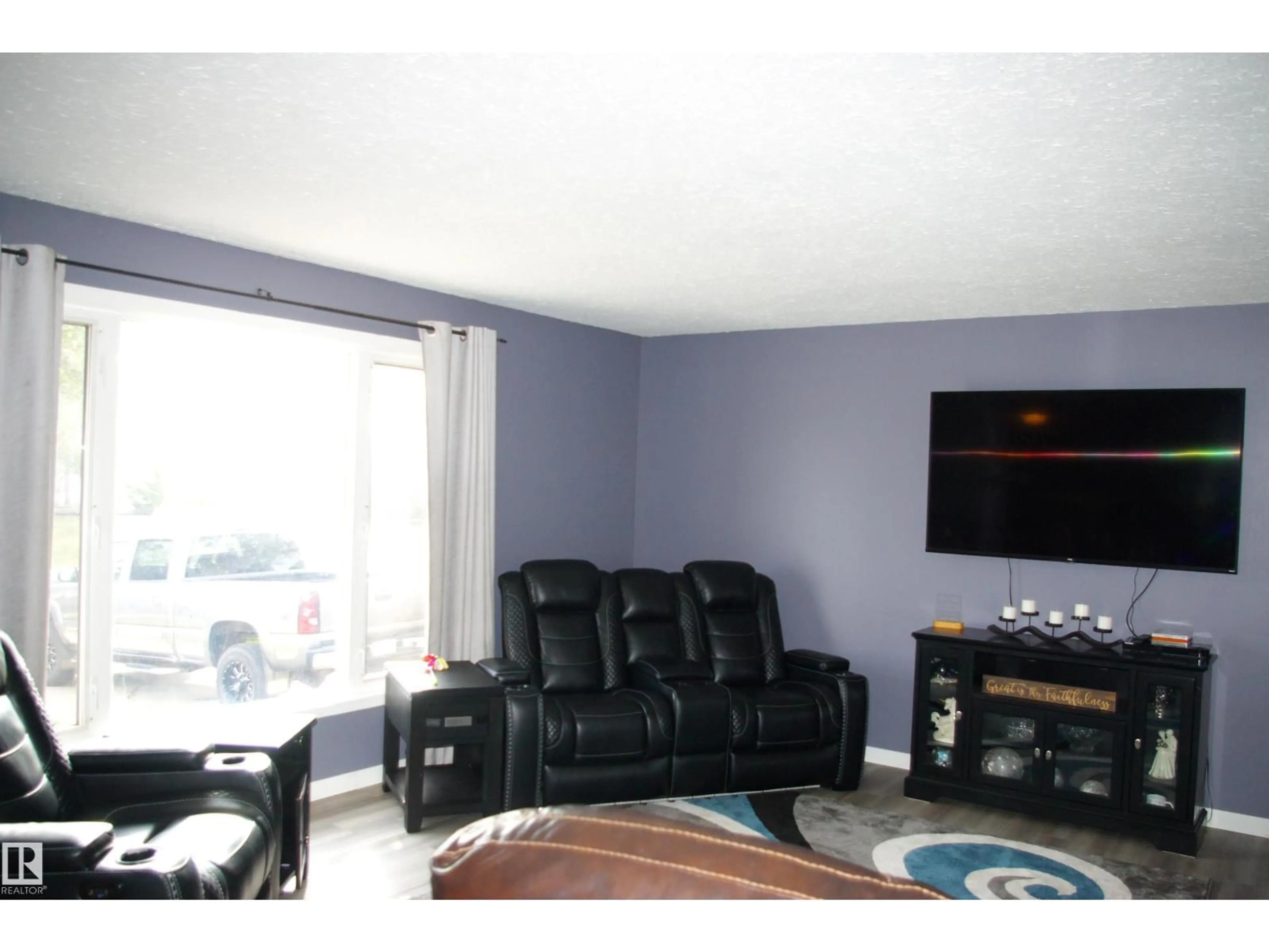 Unknown for 9516 97 ST, Morinville Alberta T8R1H4