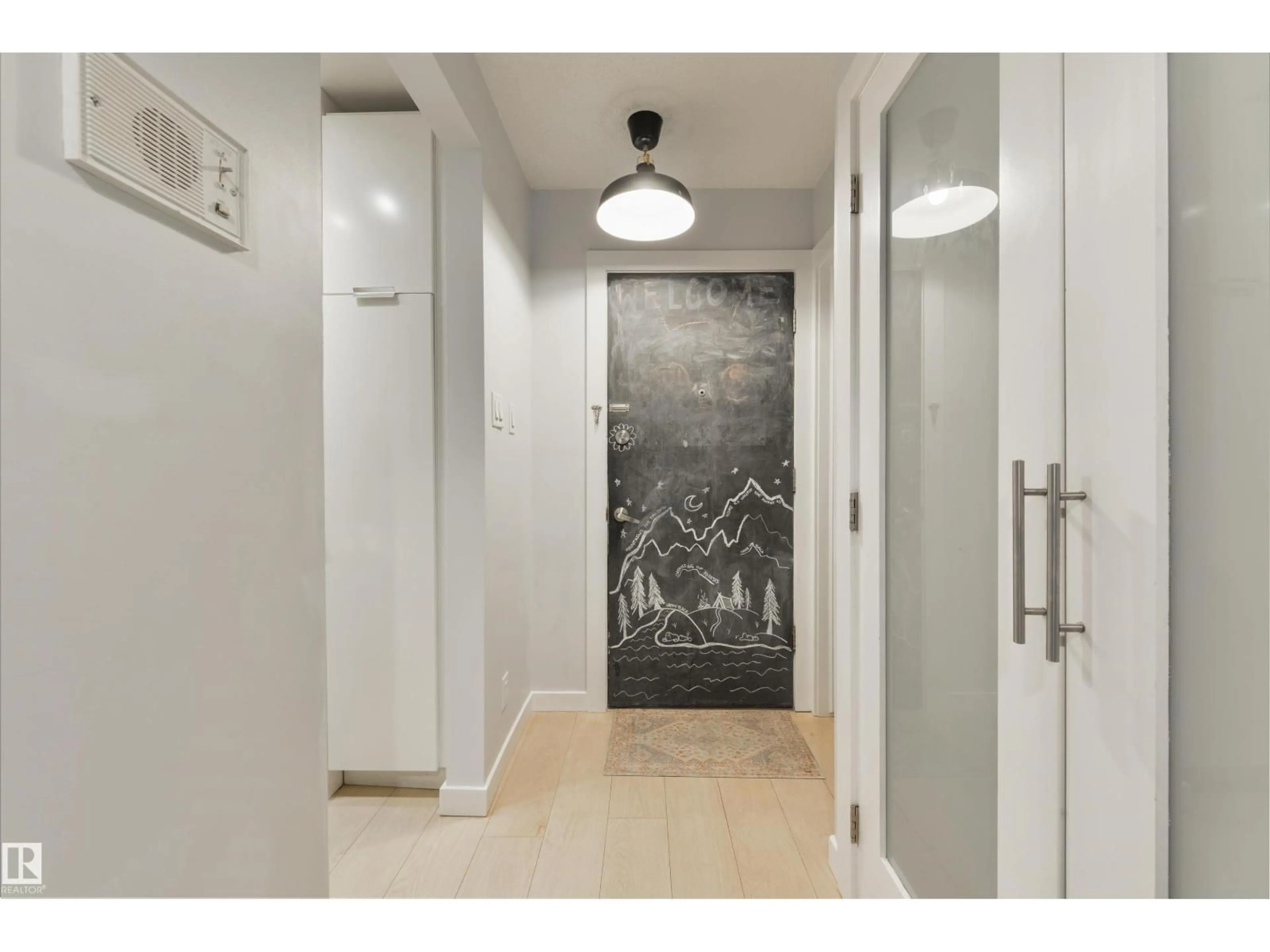 Indoor entryway for #301 - 10140 151 ST, Edmonton Alberta T5P1T4