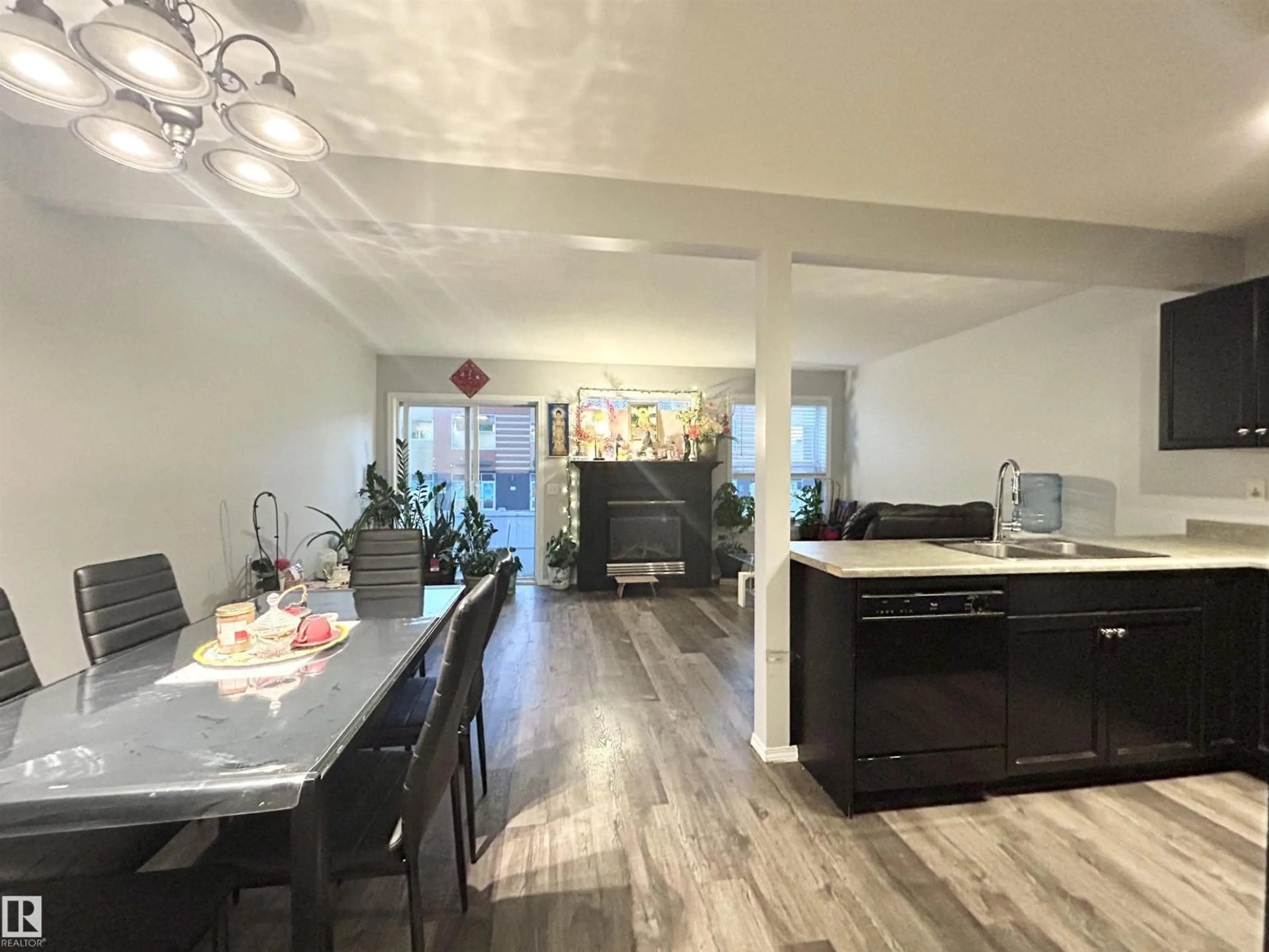 Open concept kitchen, unknown for 29 16823 84 ST NW, Edmonton Alberta T5Z3S4