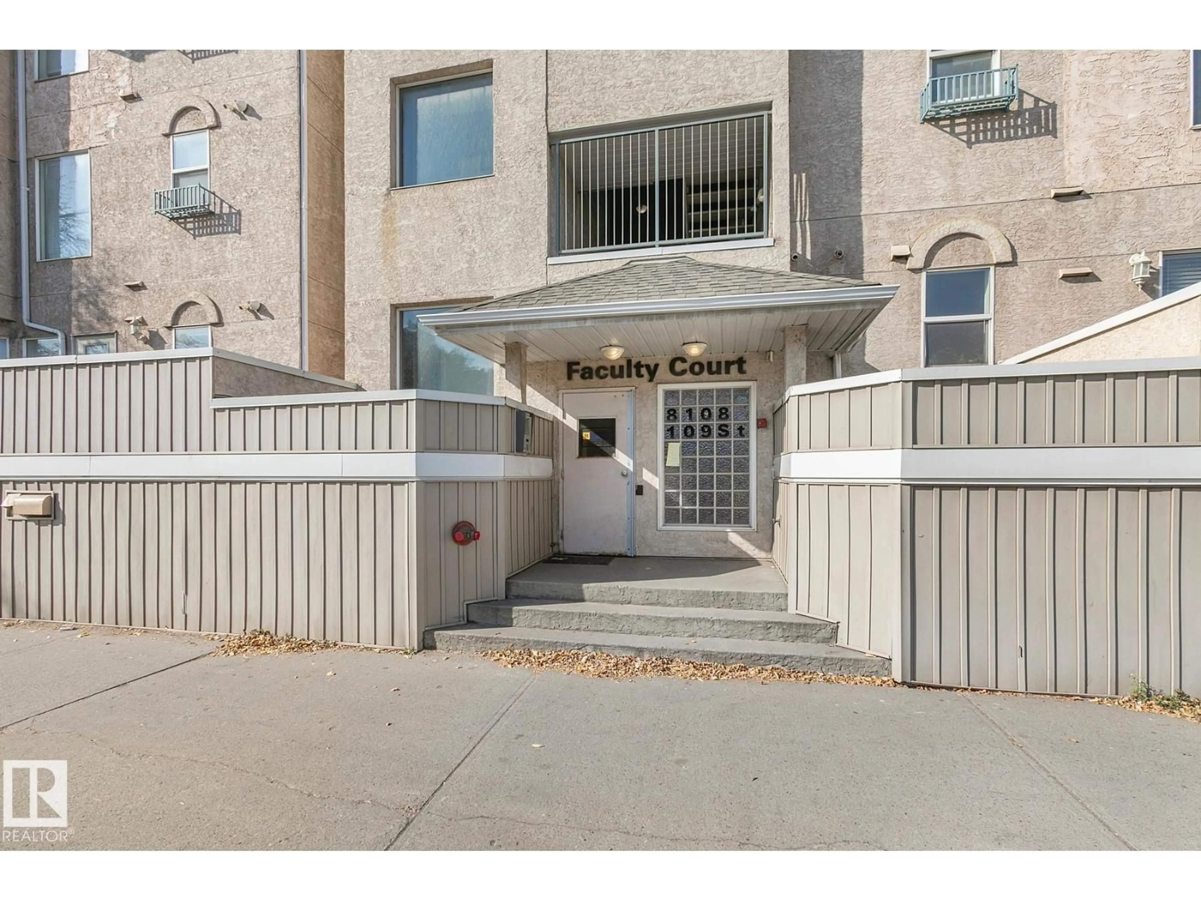 Unknown for #204 - 8108 109 ST, Edmonton Alberta T6G2V7