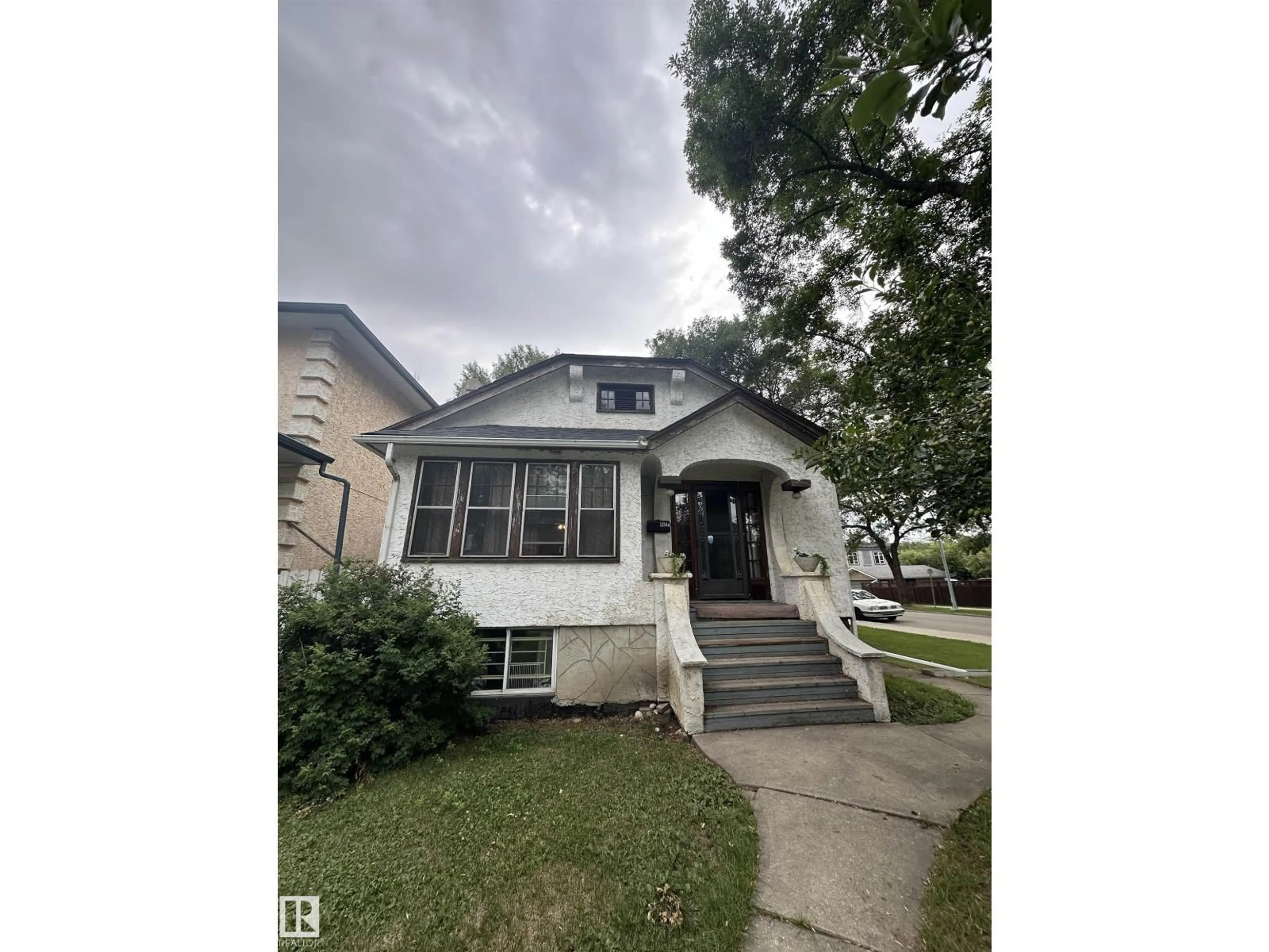 Unknown for 11548 97 ST, Edmonton Alberta T5G1X8
