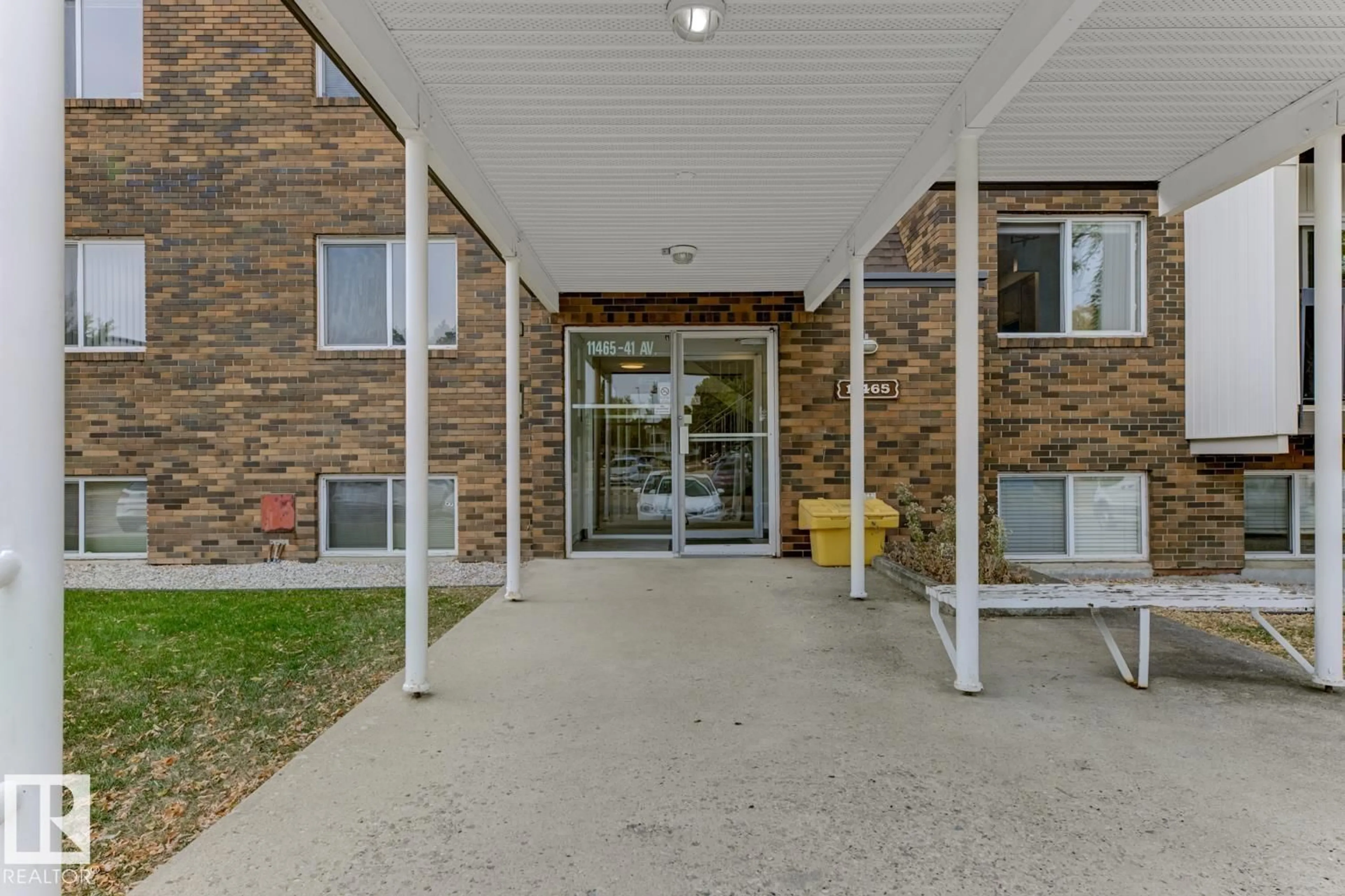 Unknown for 207 - 11465 41 AV NW, Edmonton Alberta T6J0T9
