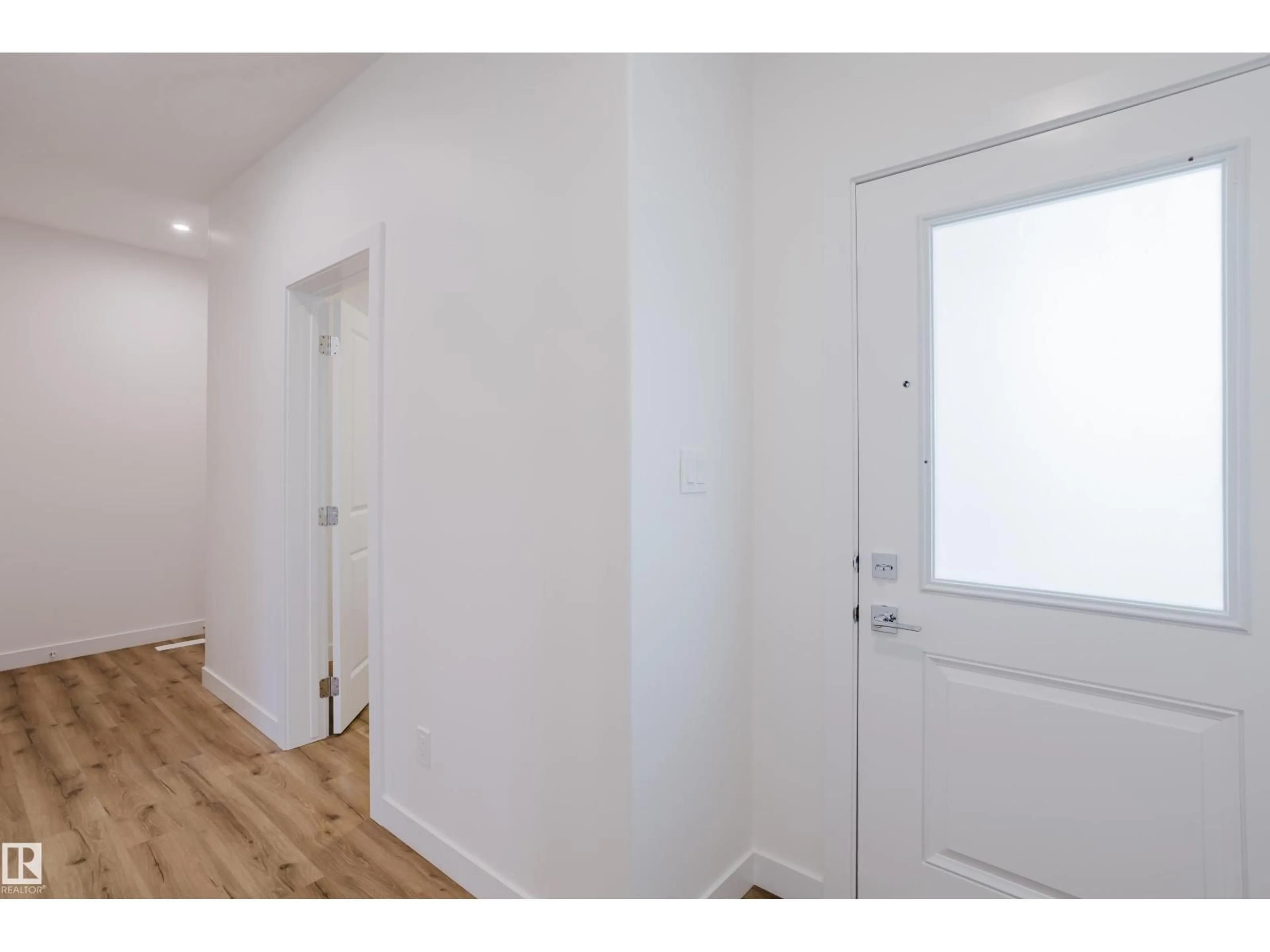 Indoor entryway for 146 MITCHELL BN, Leduc Alberta T9E1T5