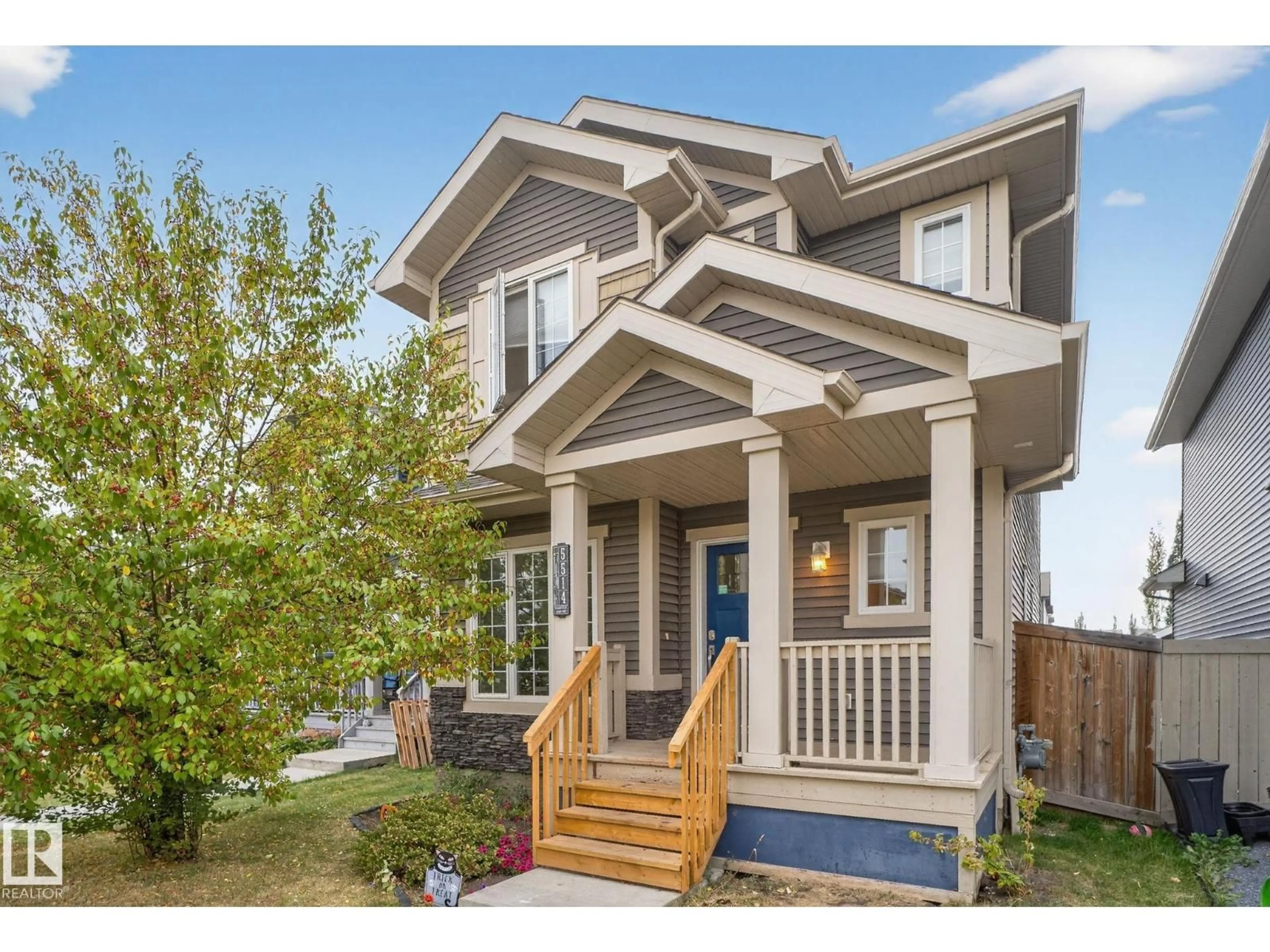 Home with vinyl exterior material, street for 5514 CRABAPPLE LO, Edmonton Alberta T6X1S5