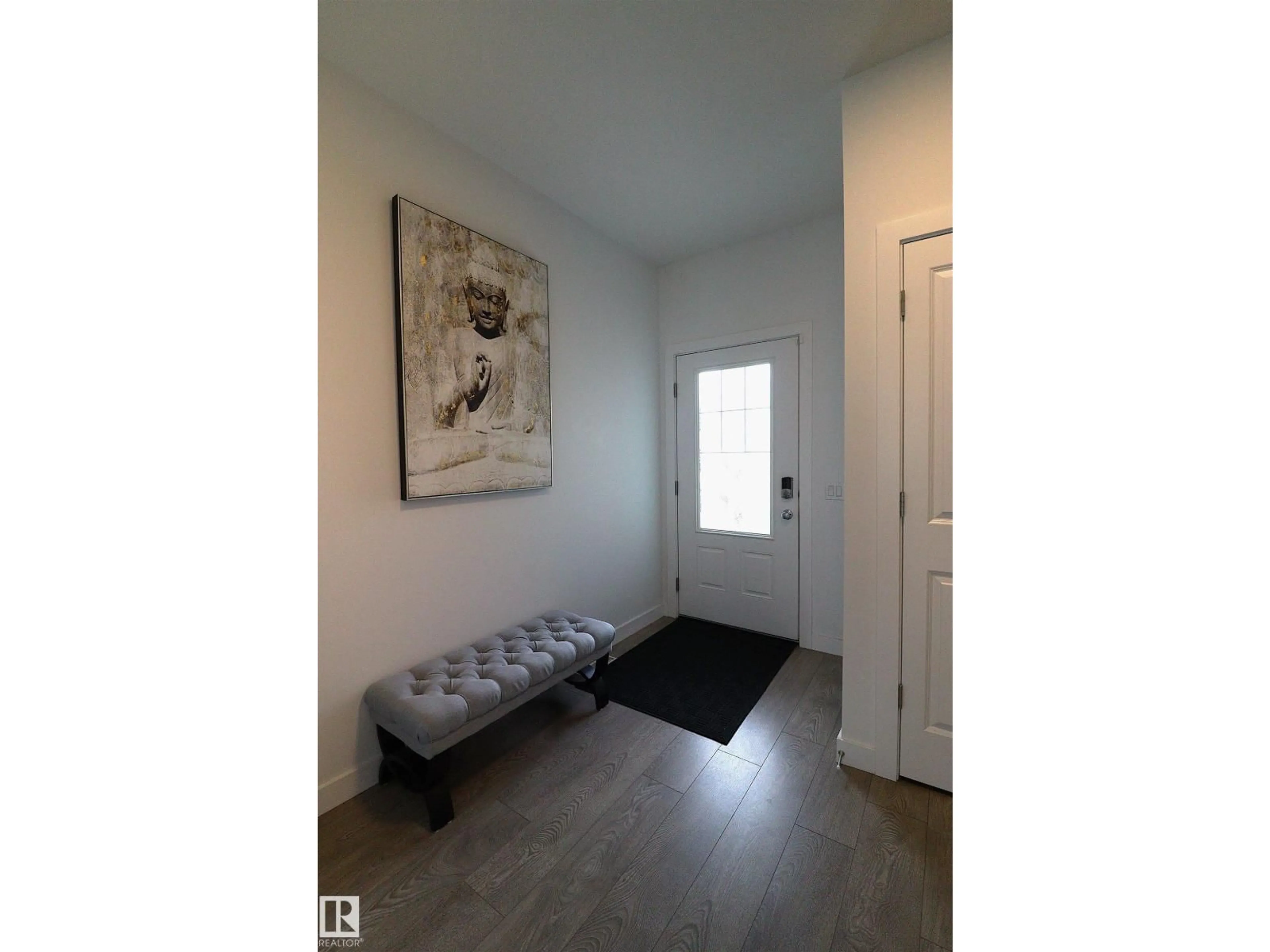 Indoor entryway for 2888 COUGHLAN GREEN, Edmonton Alberta T6W4B2