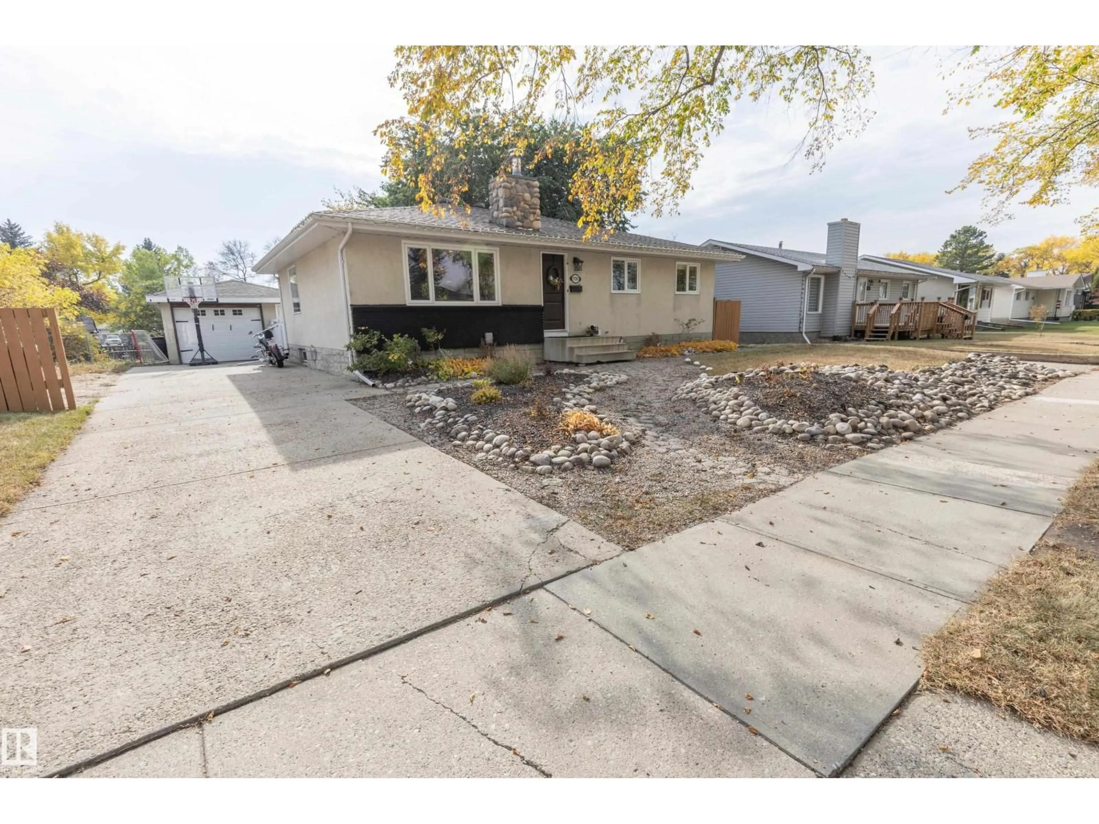 Unknown for 9709 93 AV, Fort Saskatchewan Alberta T8L1N3