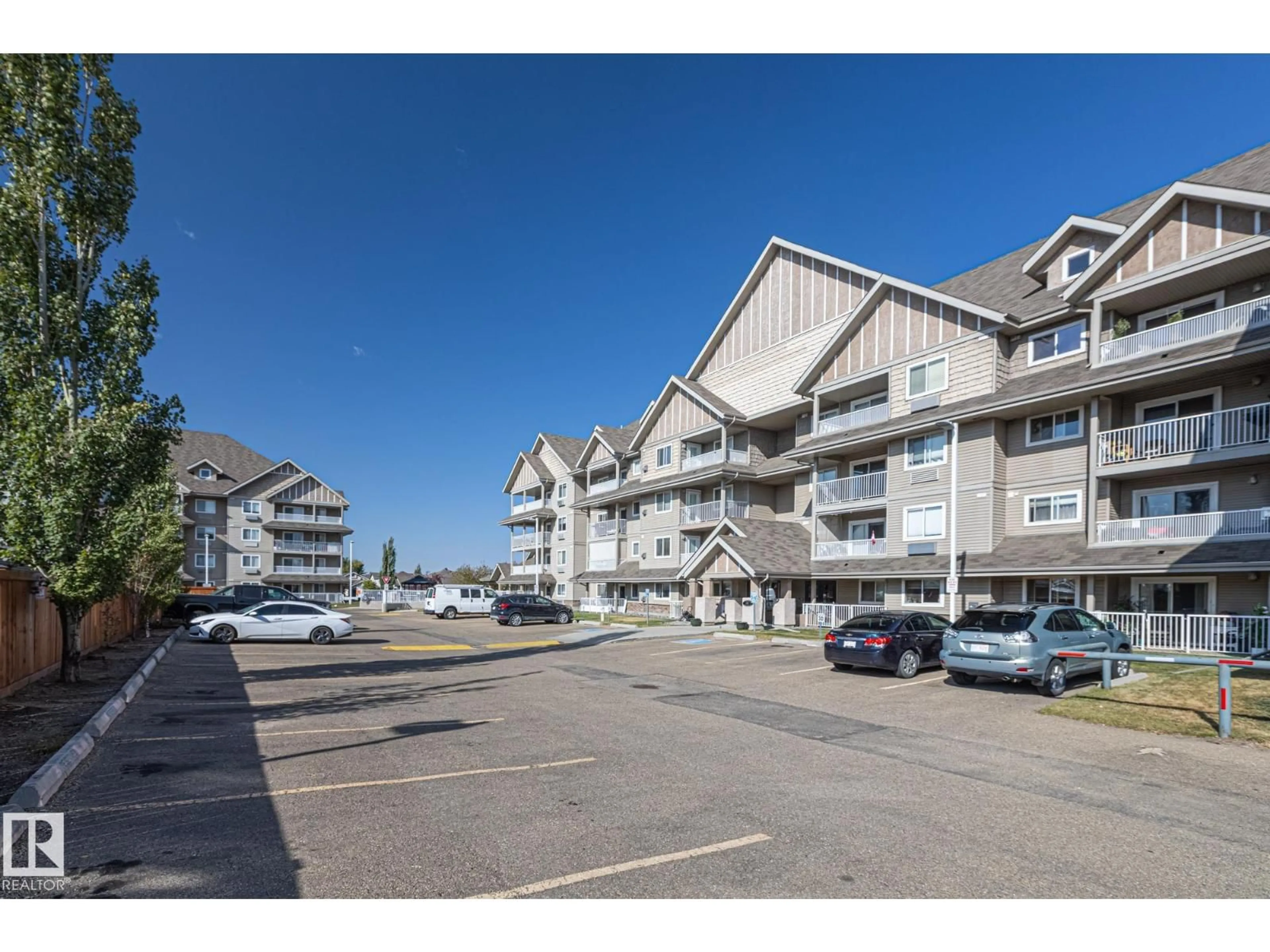 Unknown for 106B SPRUCE RIDGE DR, Spruce Grove Alberta T7X4P4