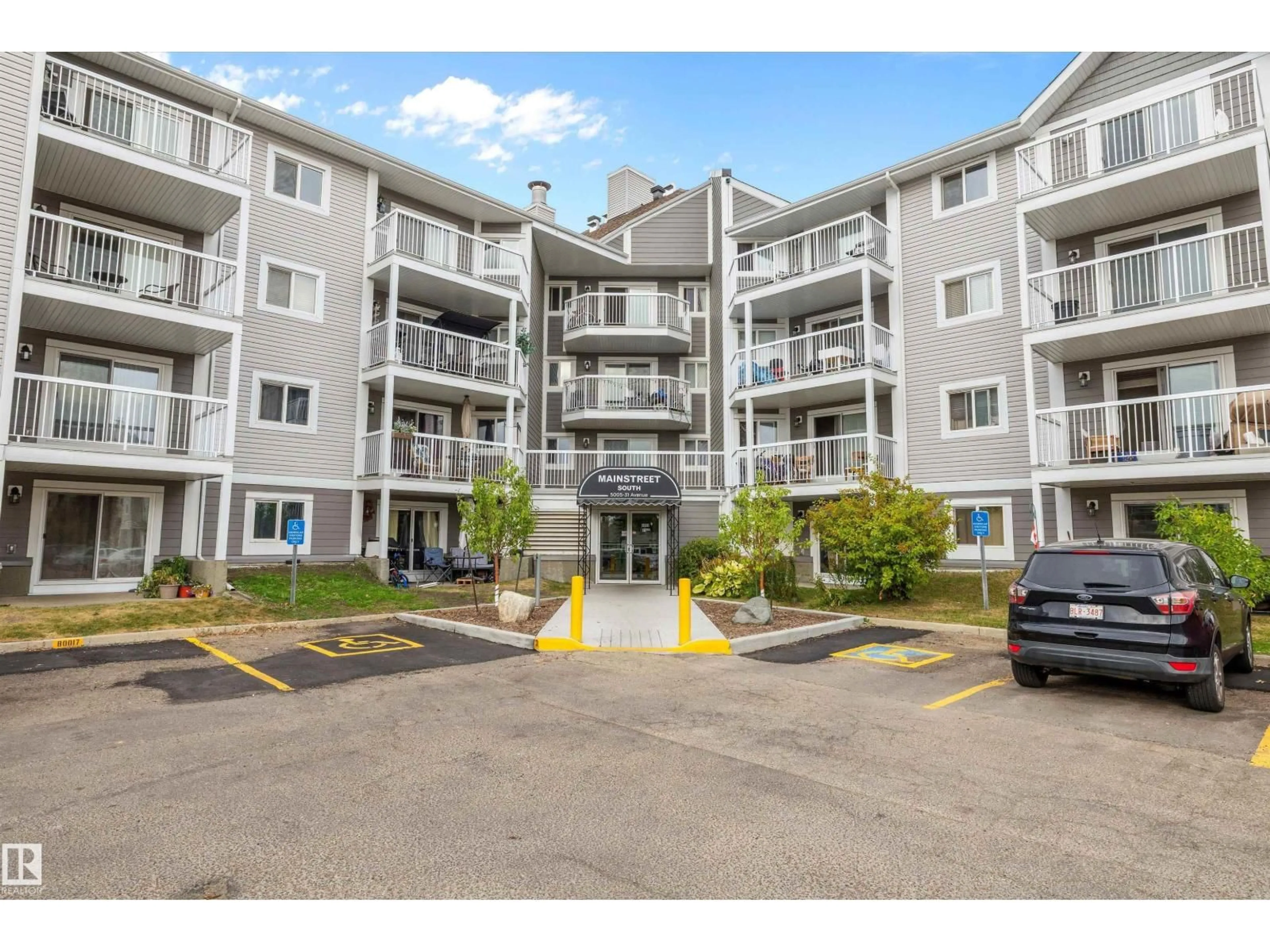 Unknown for 318 - 5005 31 AV, Edmonton Alberta T6L6S6