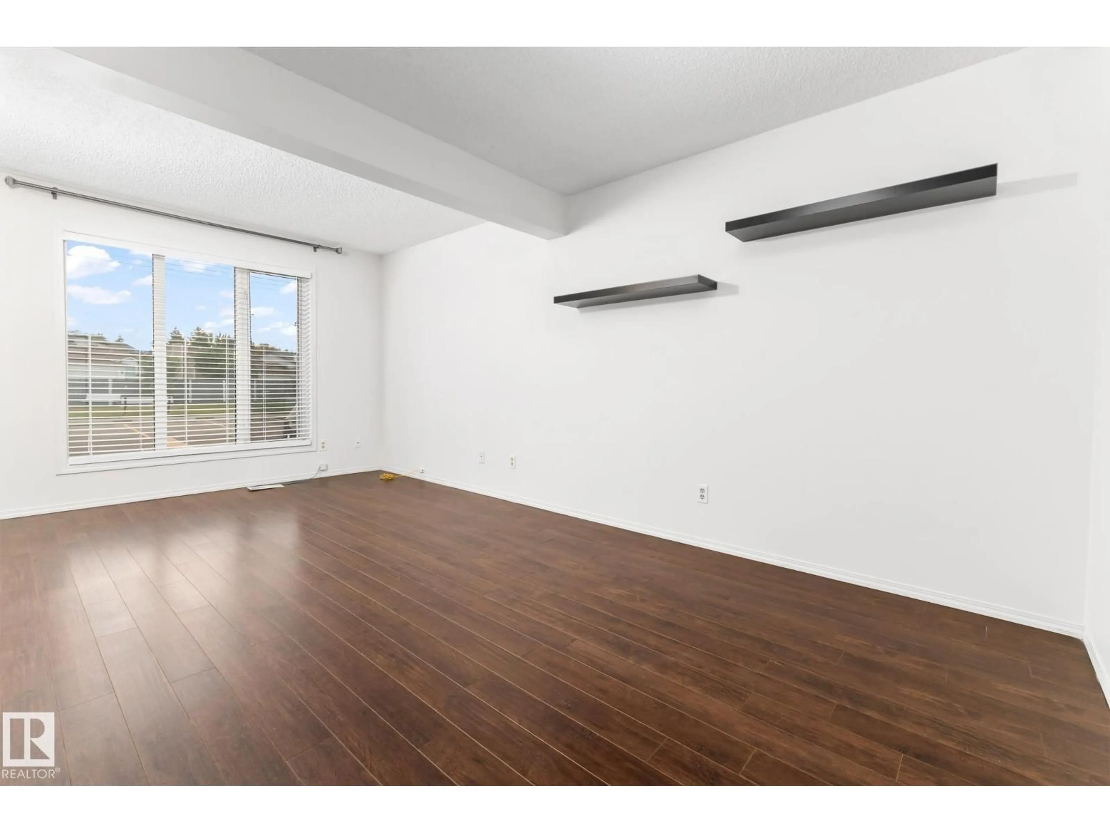 A pic of a room for #107 - 107 ABERDEEN WY, Stony Plain Alberta T7Z1M9