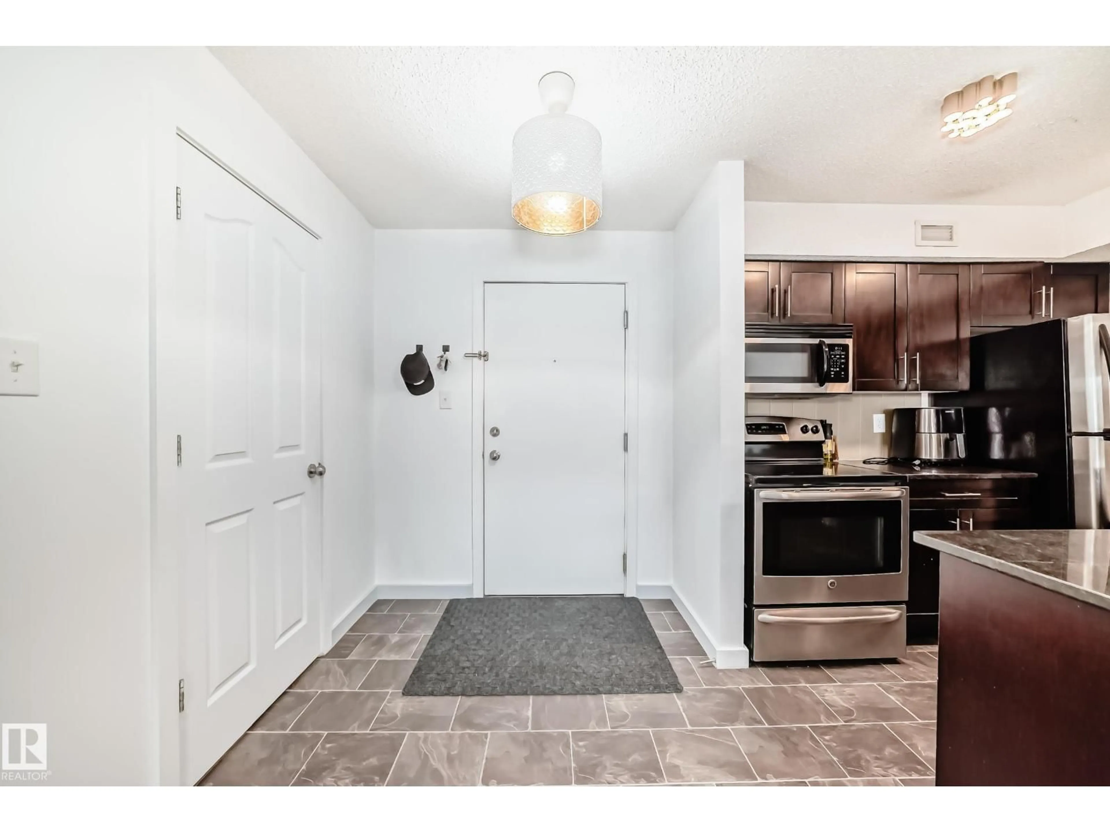 Indoor entryway for #303 - 1070 MCCONACHIE BLVD NW, Edmonton Alberta T5Y0X1
