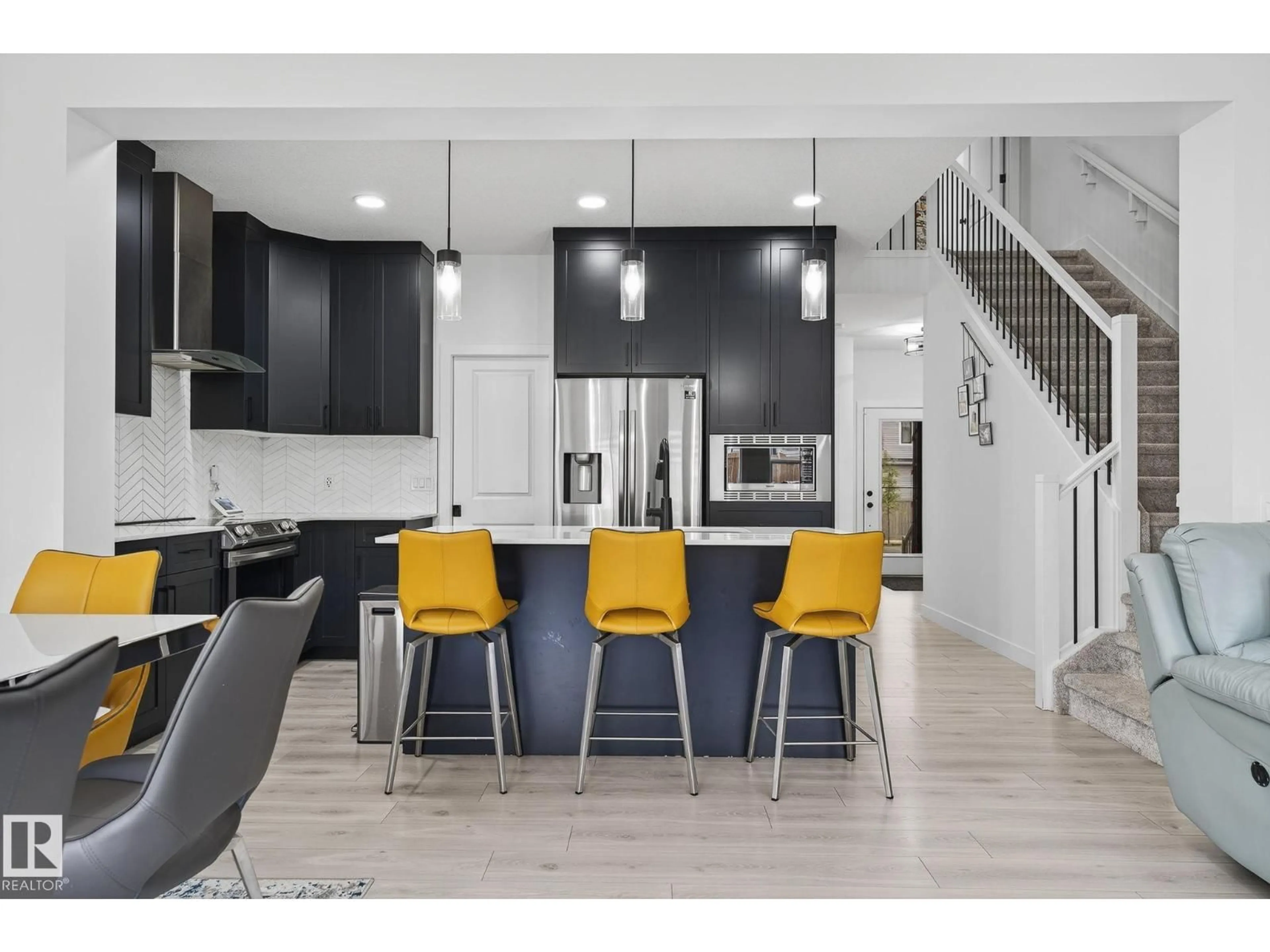 Open concept kitchen, unknown for 7336 179 AV, Edmonton Alberta T5Z0M7