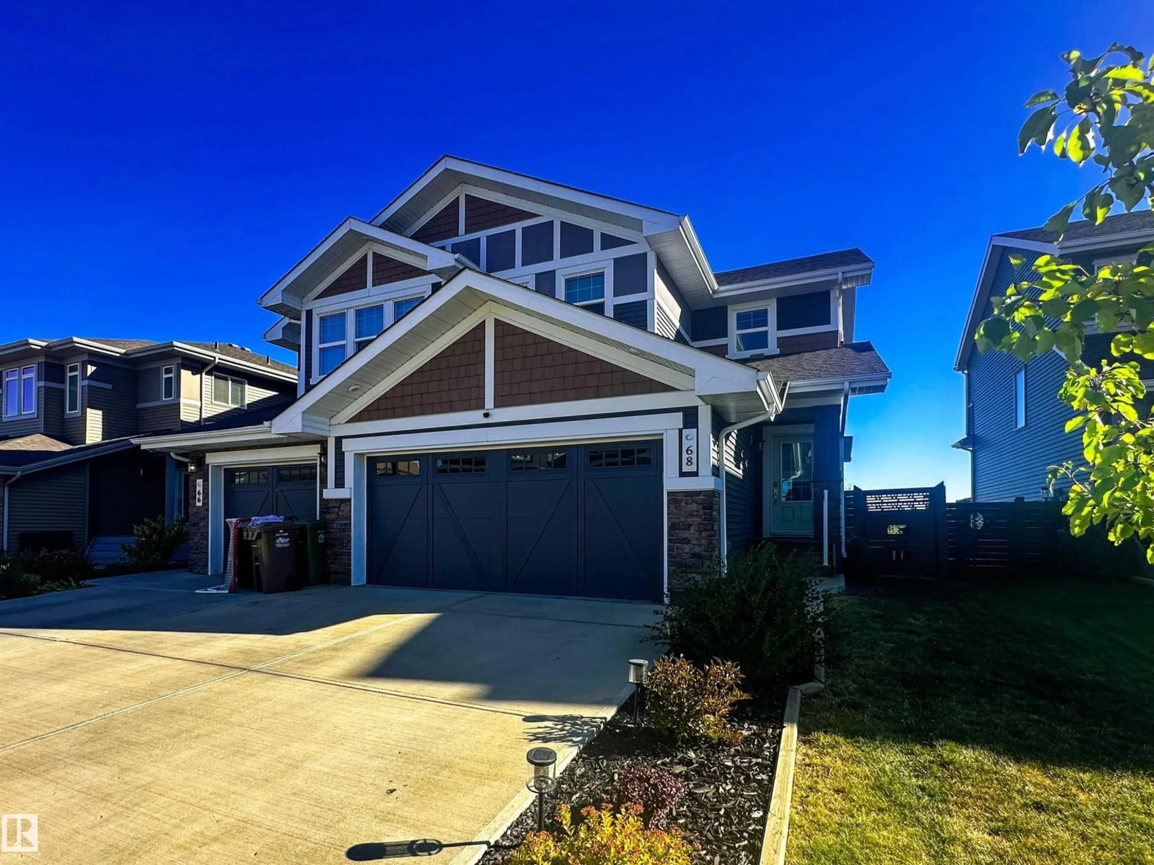 Home with vinyl exterior material, street for 68 JOYAL WY, St. Albert Alberta T8N7V5