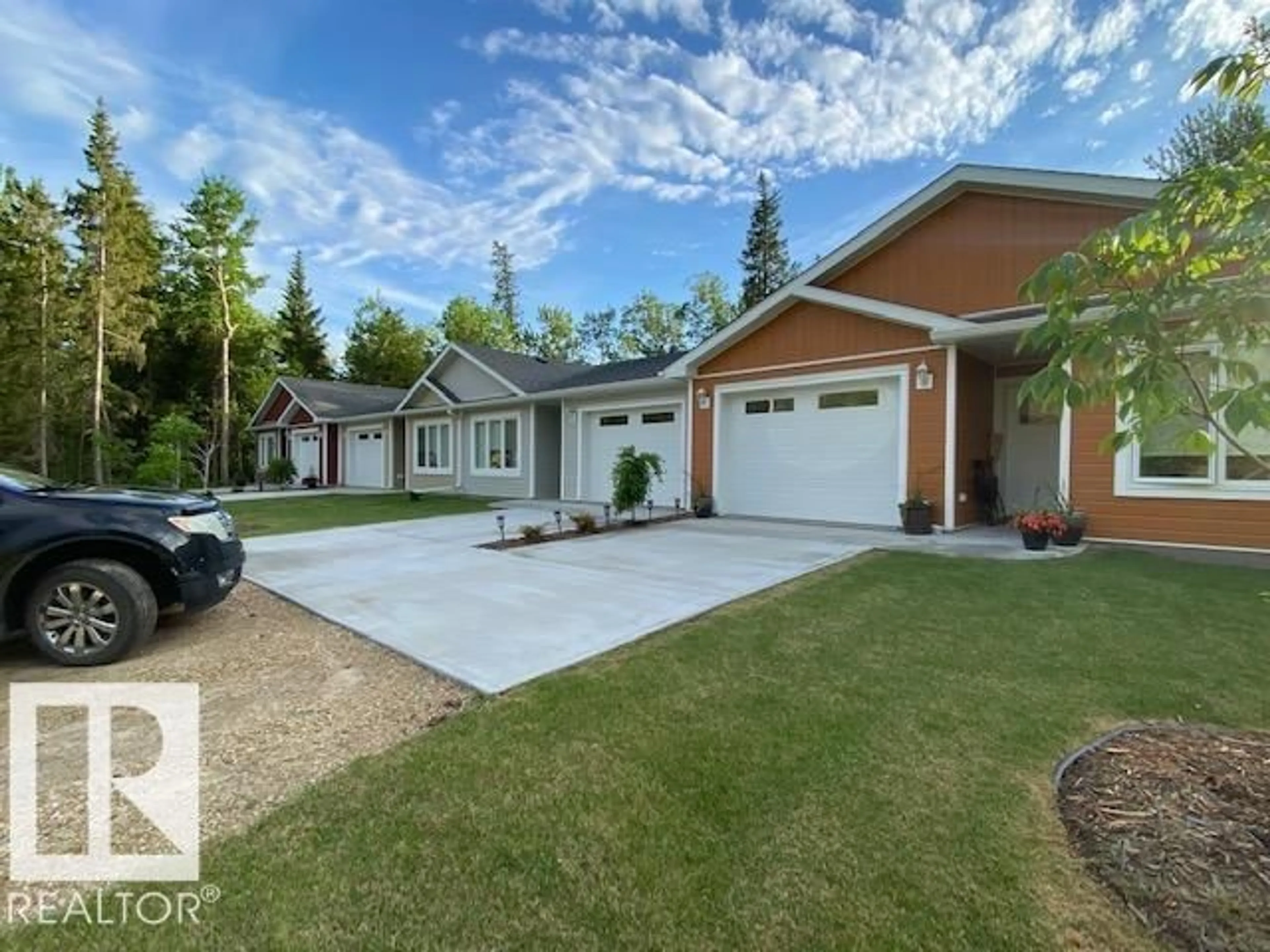 Home with vinyl exterior material, street for 5038 49 ST, Neerlandia Alberta T0G1R0