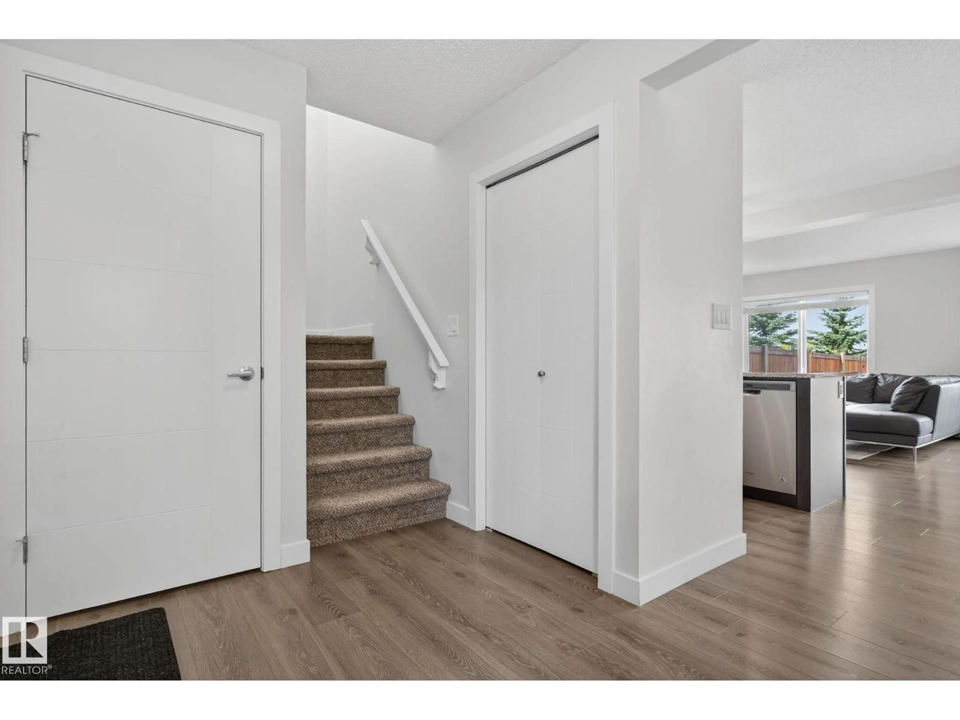 Indoor entryway for 6618 48 AV, Beaumont Alberta T4X1Y5