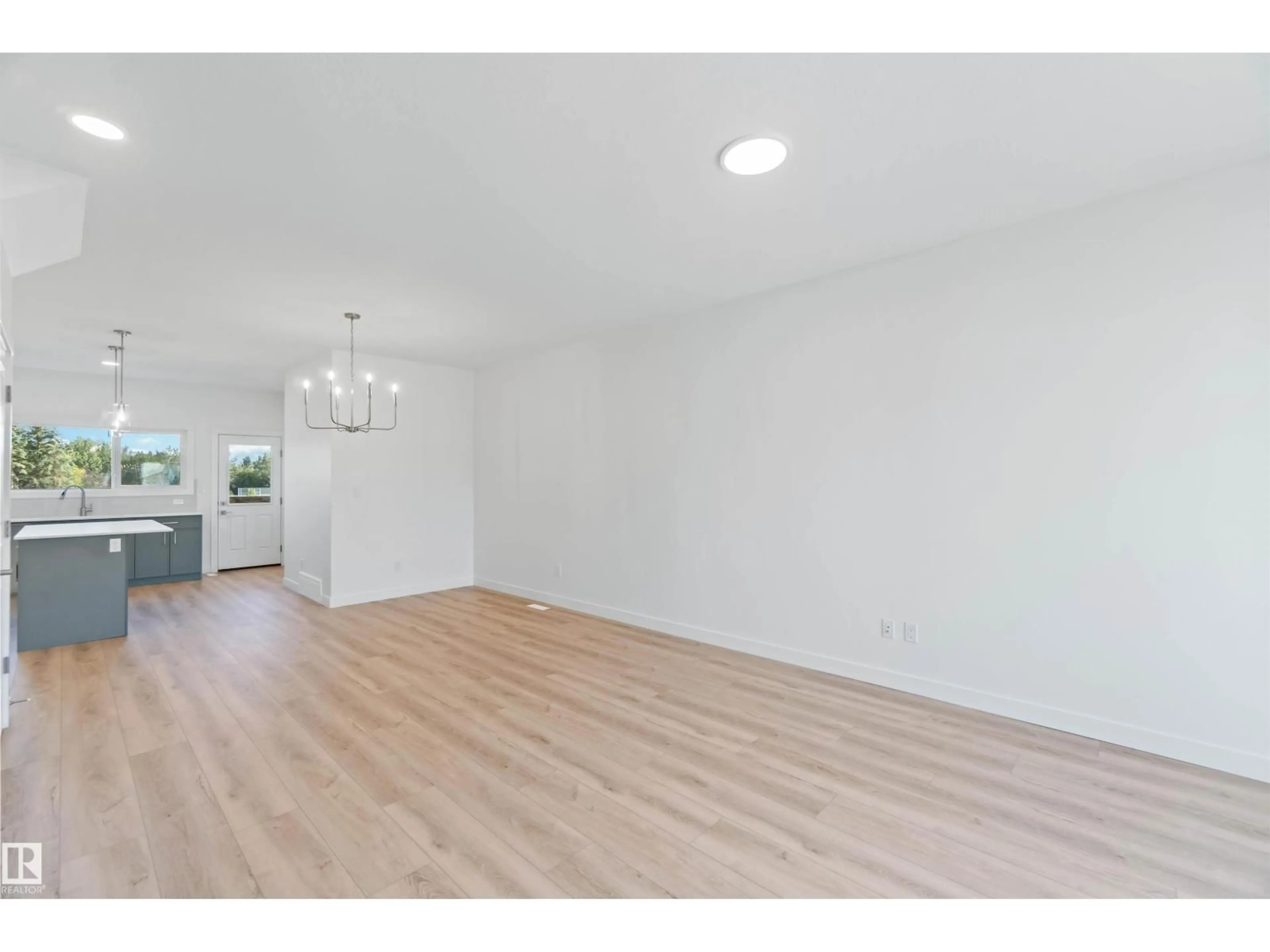 A pic of a room for 1013 ASTER BV, Edmonton Alberta T6T2W8