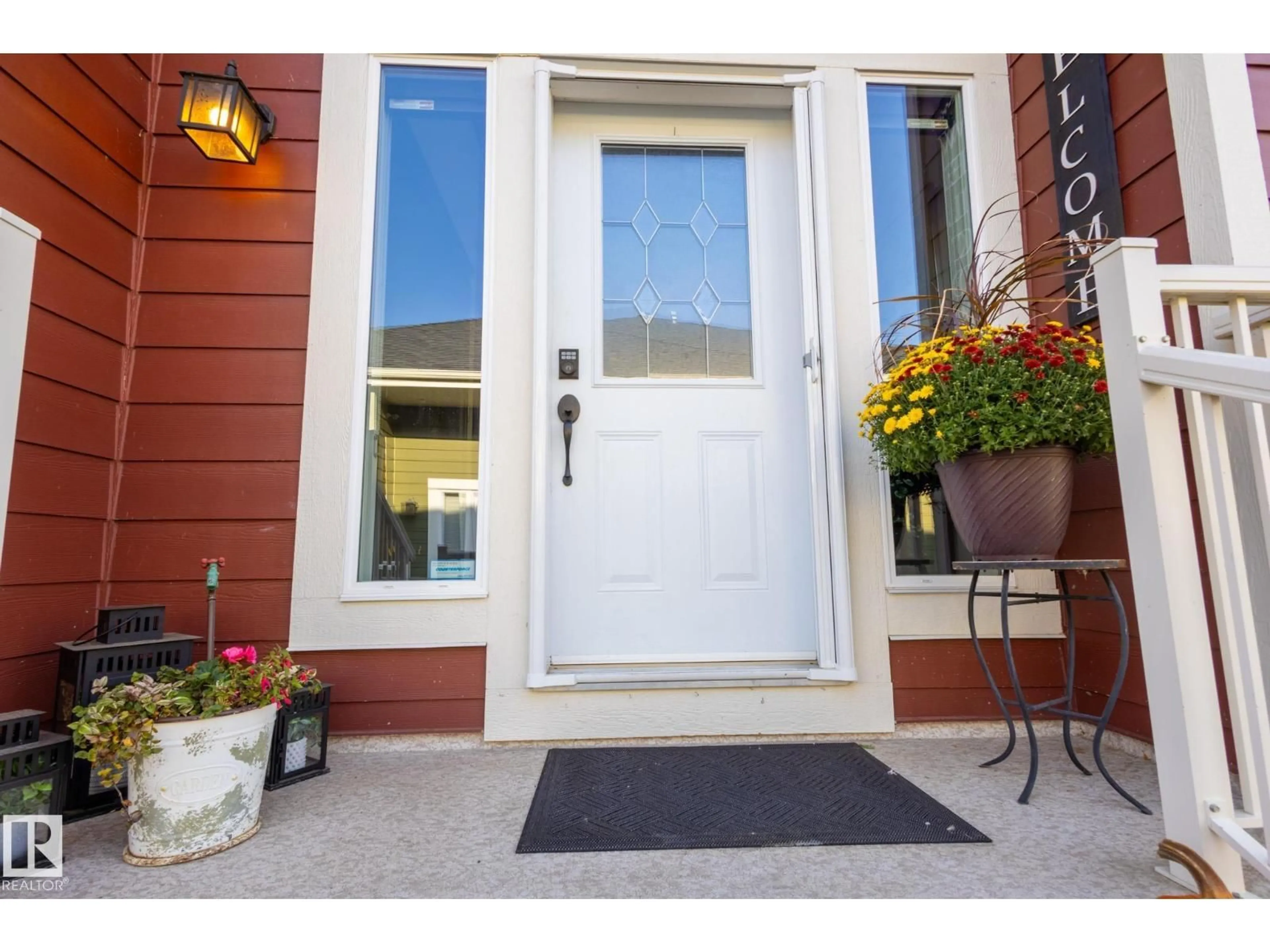 Indoor entryway for 342 - 51101 RGE ROAD 222, Rural Strathcona County Alberta T8C1G9
