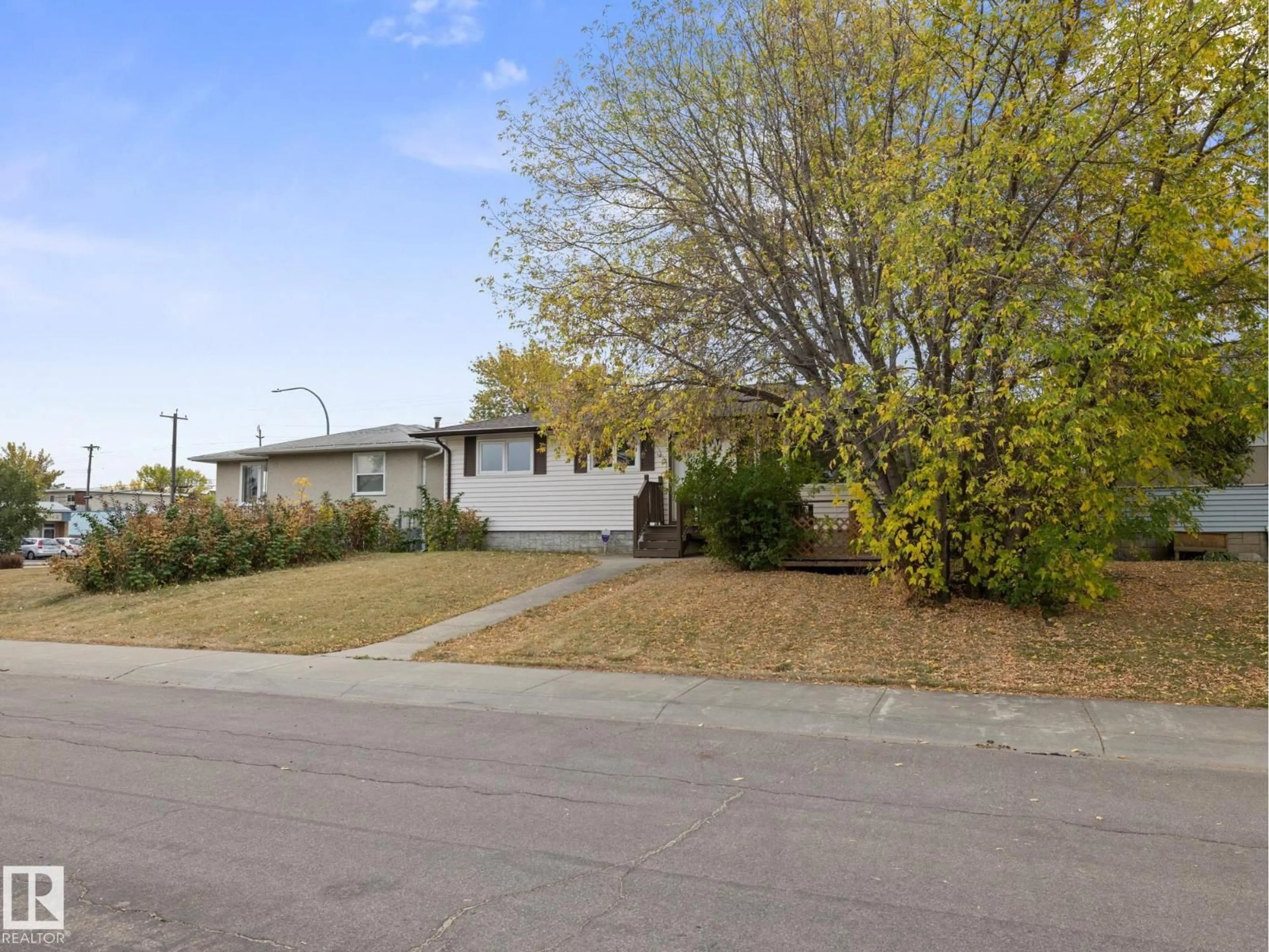 A pic from outside/outdoor area/front of a property/back of a property/a pic from drone, street for 13207 133 AV, Edmonton Alberta T6V1A8