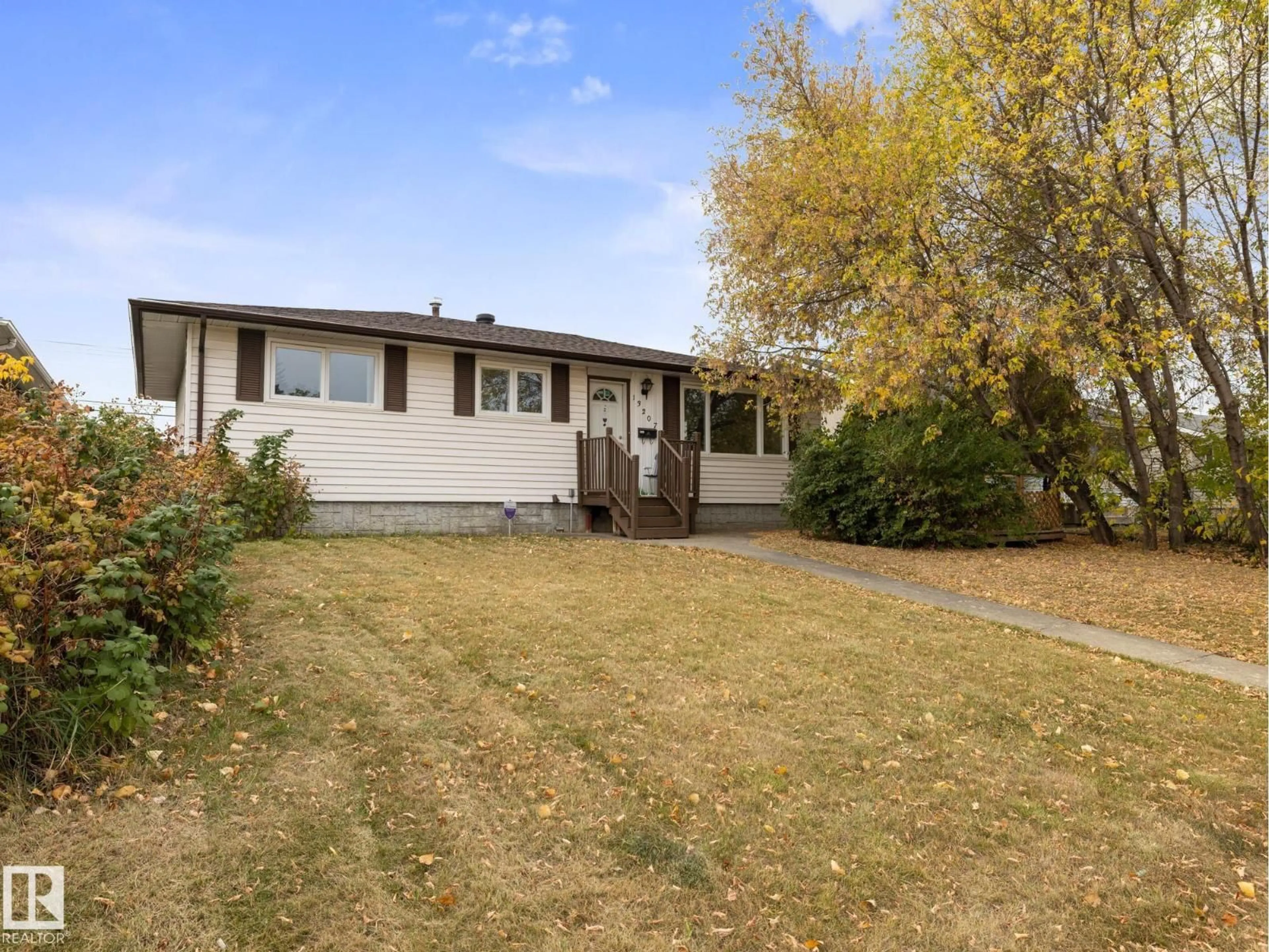 A pic from outside/outdoor area/front of a property/back of a property/a pic from drone, street for 13207 133 AV, Edmonton Alberta T6V1A8