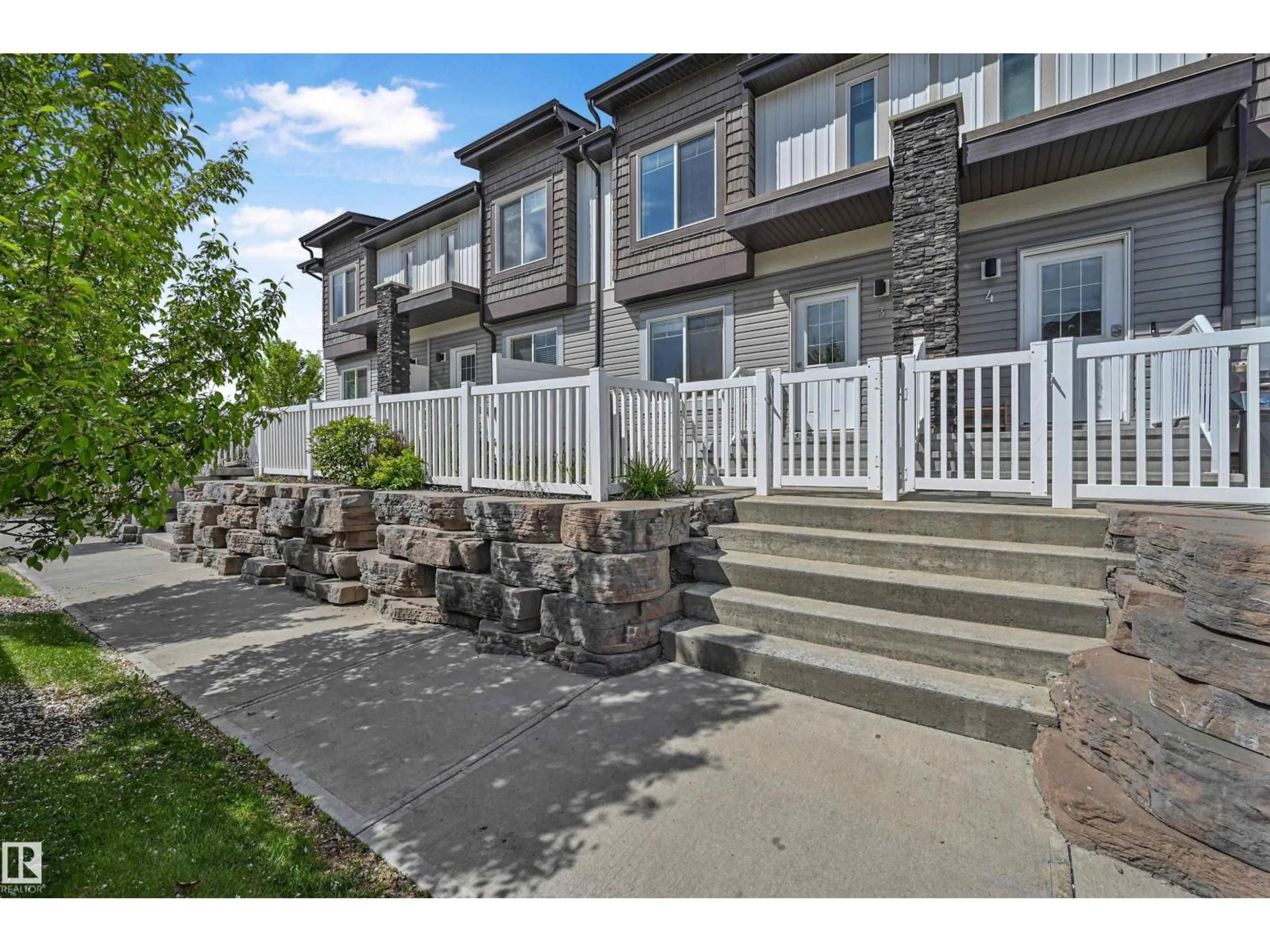 Unknown for #3 - 2215 24 ST NW, Edmonton Alberta T6T1A6