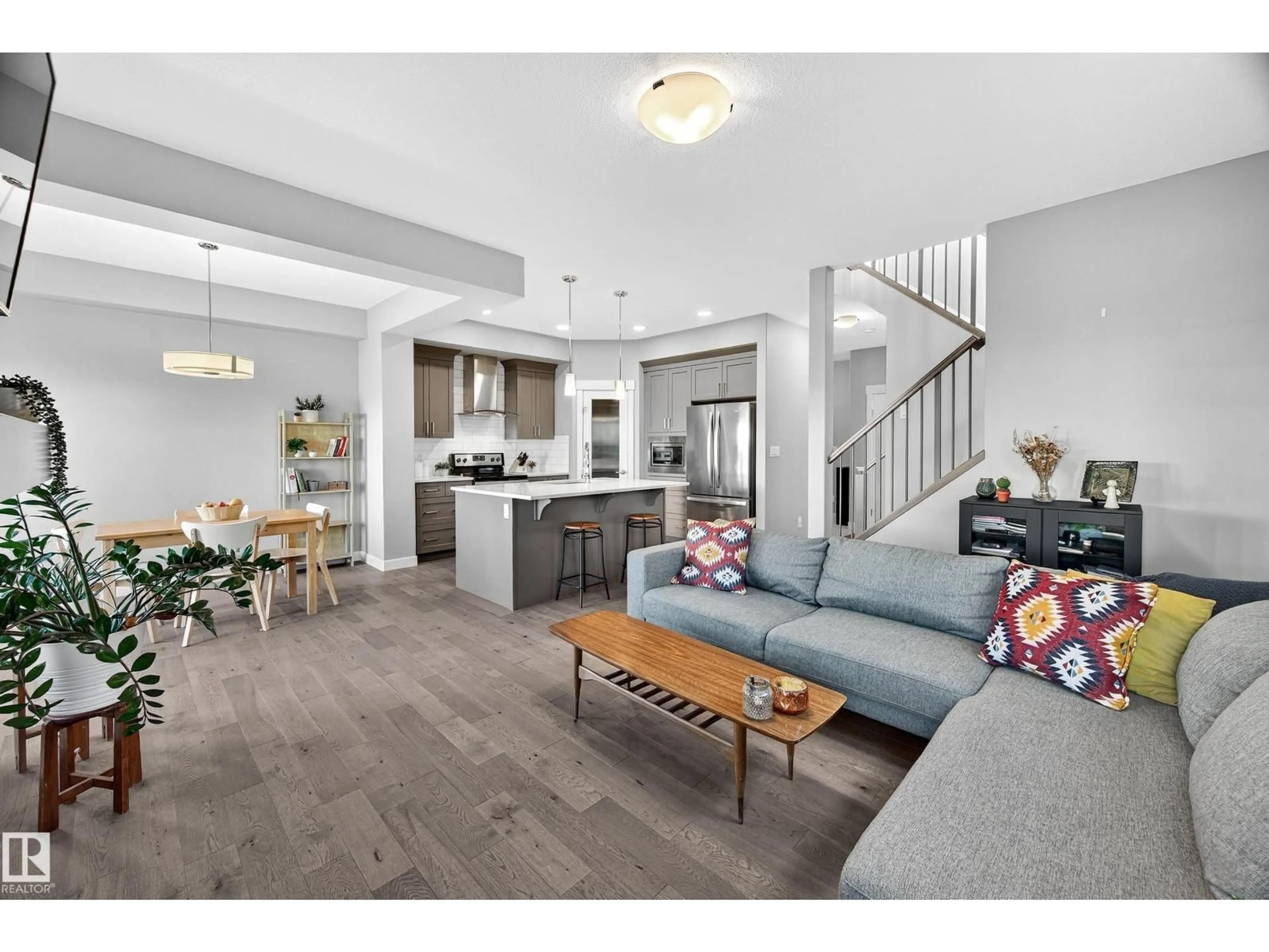 Open concept kitchen, unknown for 22540 82 AV, Edmonton Alberta T5T7G1