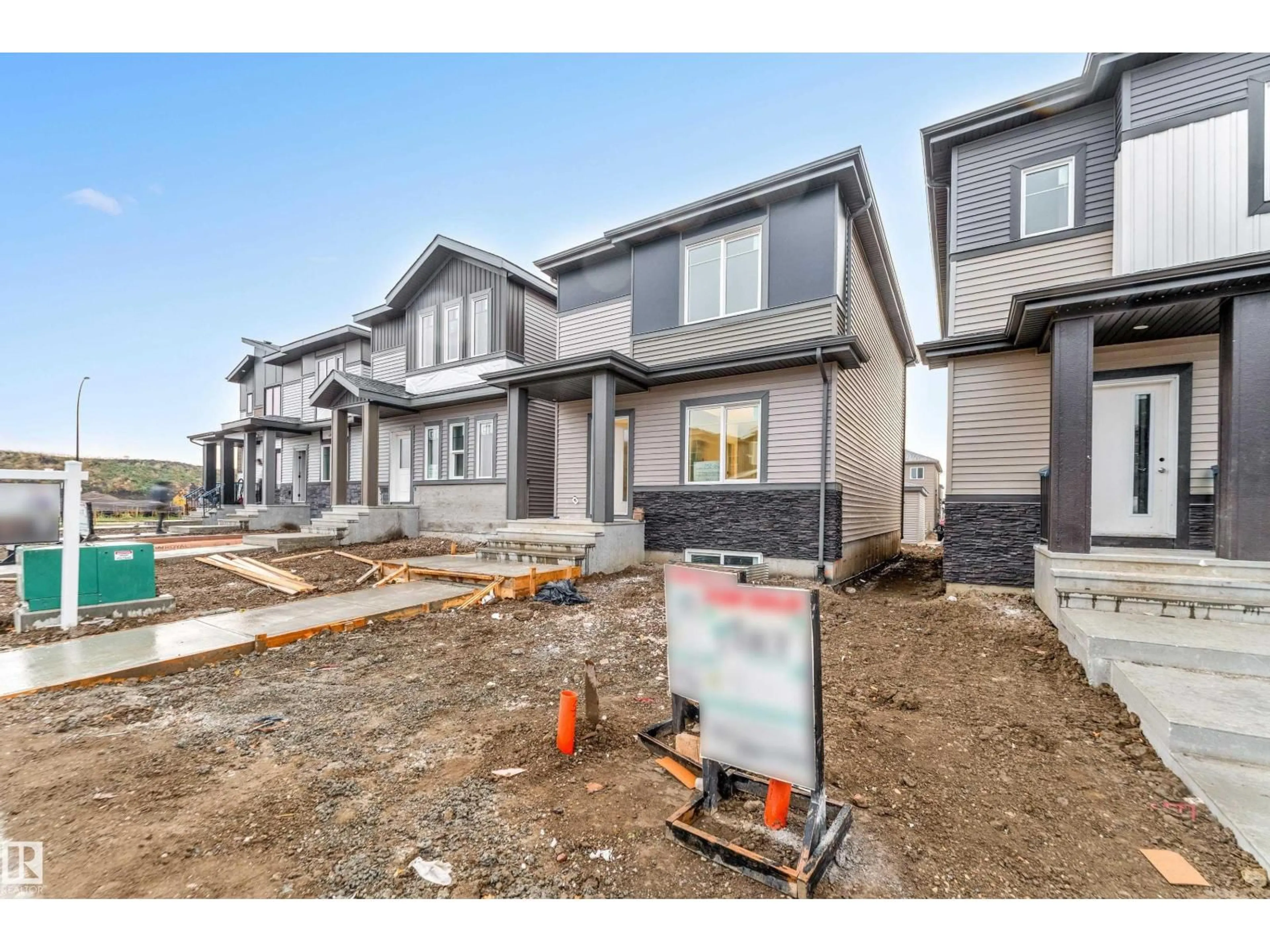 Unknown for 252 24 ST, Edmonton Alberta T6X3J1