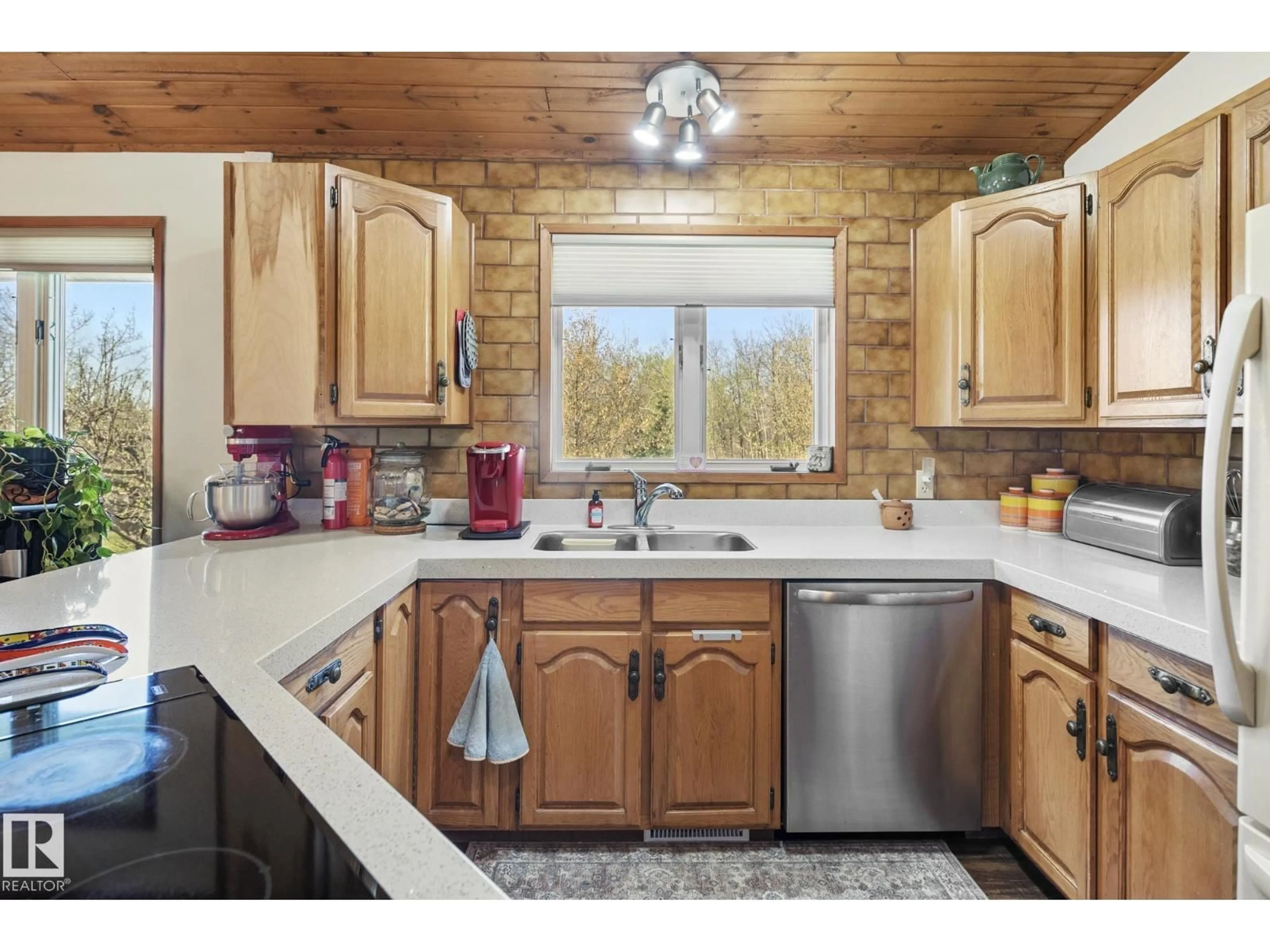 Unknown for 56420 - 19 RGE ROAD 231 RGE ROAD, Rural Sturgeon County Alberta T0A1N4