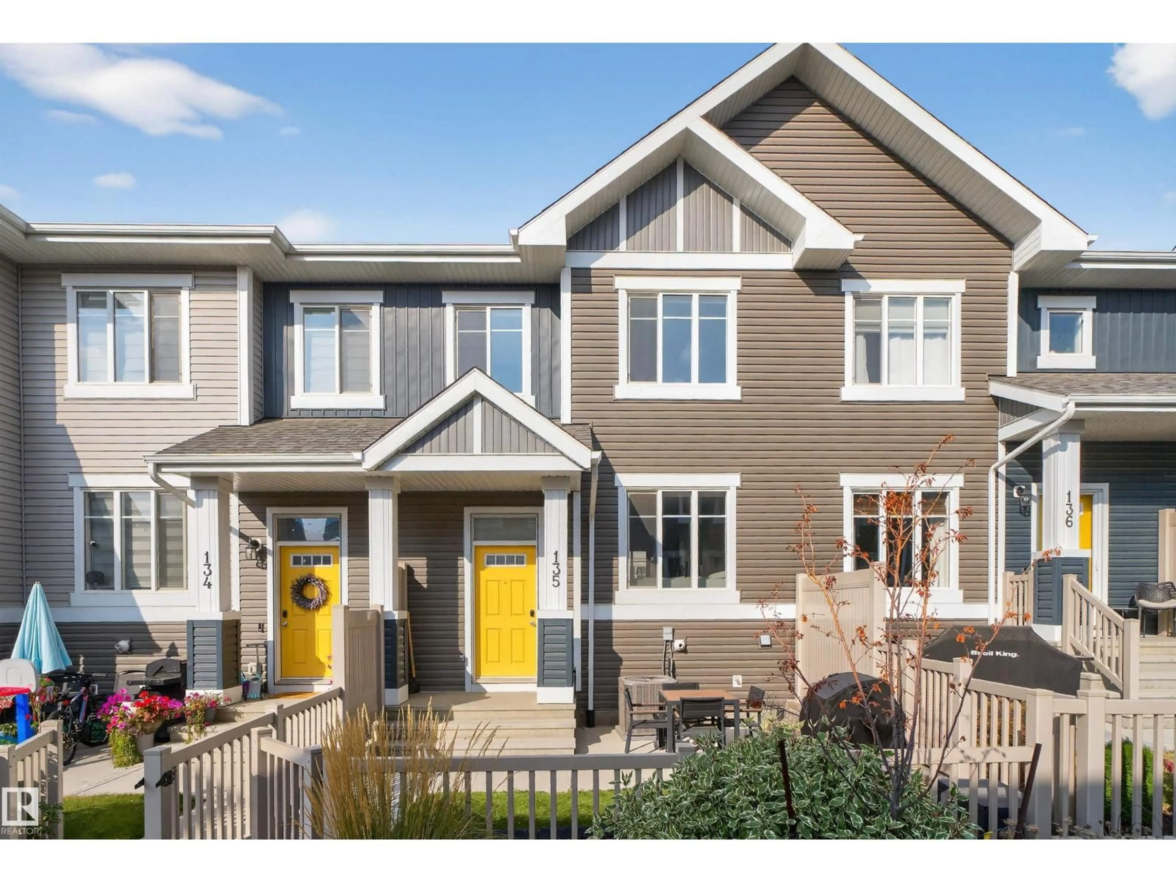 Home with vinyl exterior material, street for #135 - 2905 141 ST, Edmonton Alberta T6W3M4