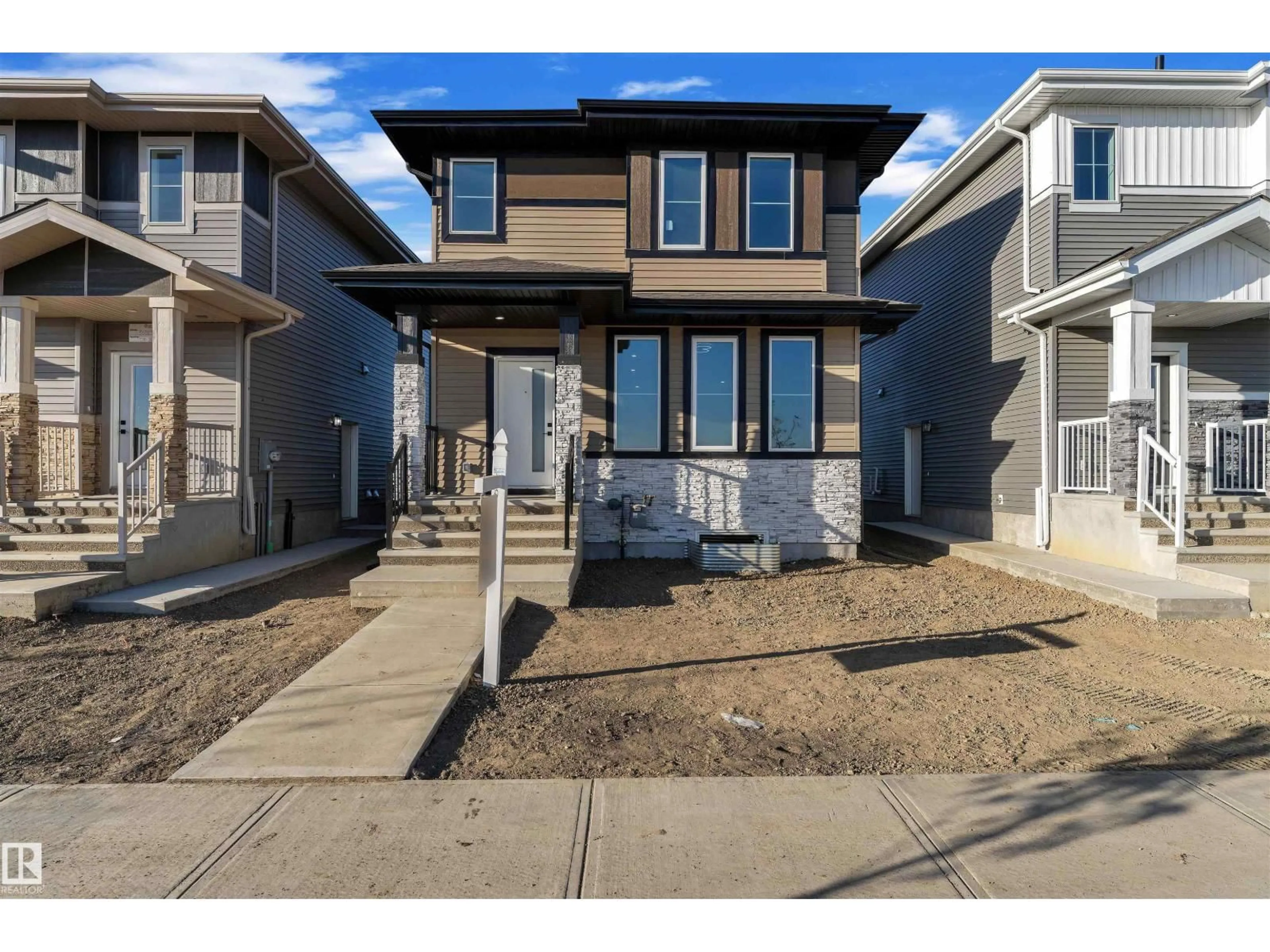 Home with vinyl exterior material, street for 3604 39 AV, Beaumont Alberta T4X3H2