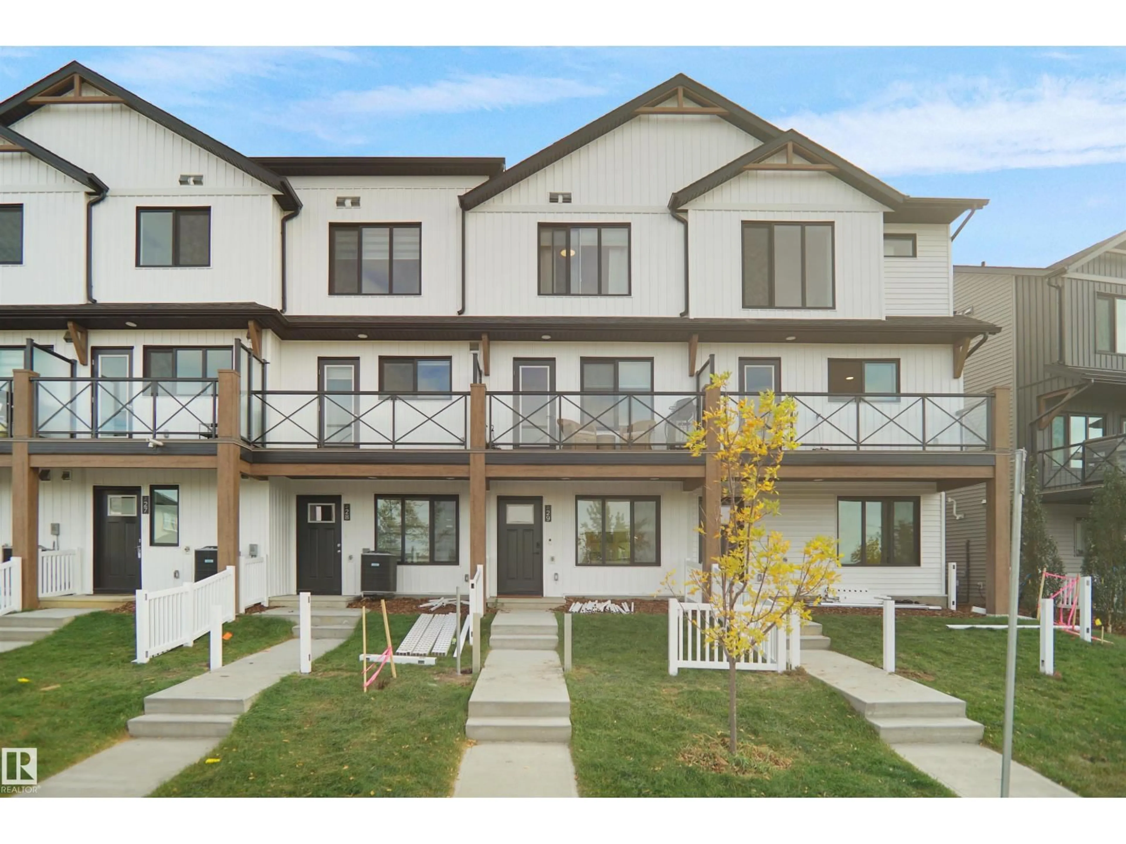 Home with vinyl exterior material, mountain view for #29 - 1025 SECORD PROMENADE PM, Edmonton Alberta T5T7V4