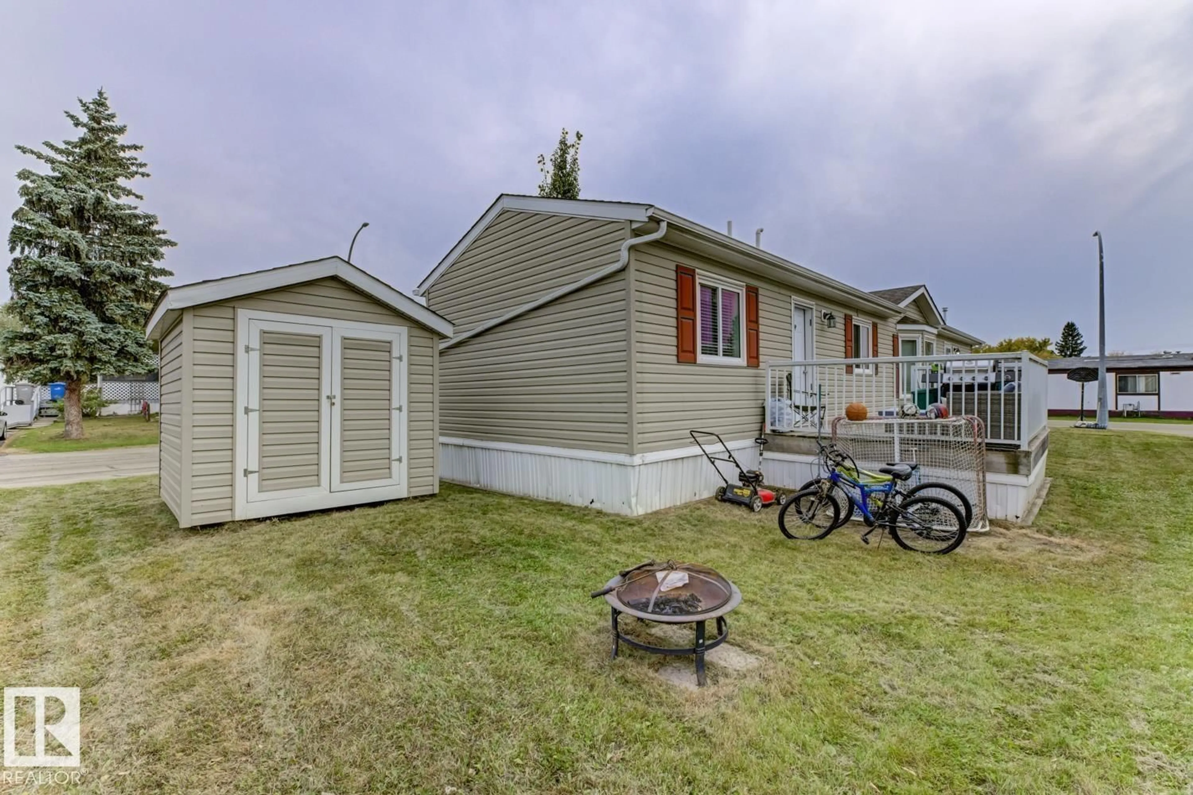 Unknown for 565 53222 RANGE ROAD ROAD, Rural Parkland County Alberta T7X3P6